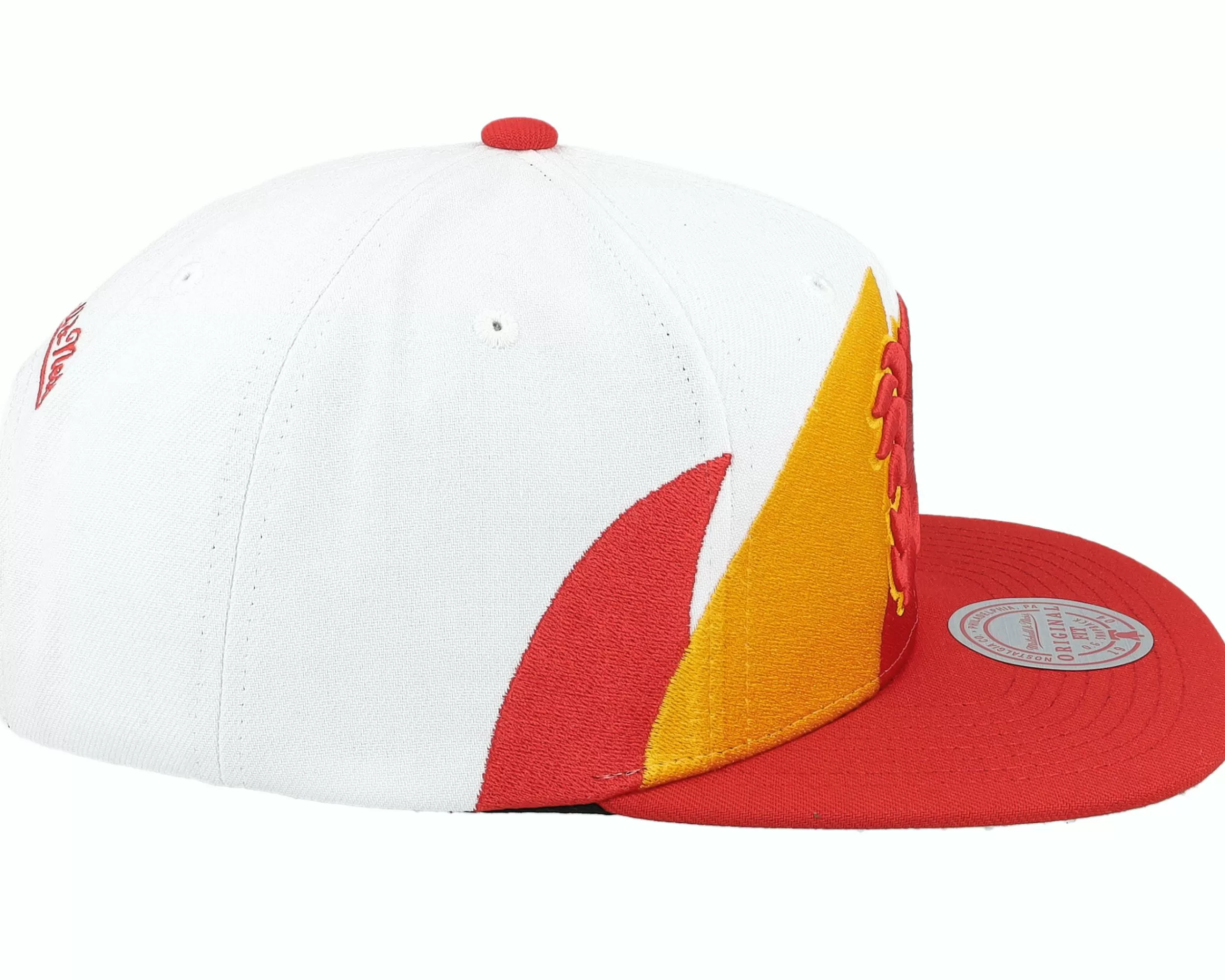 Mitchell & Ness Calgary Flames Vintage Sharktooth White/Red Snapback - -Unisex Snapback