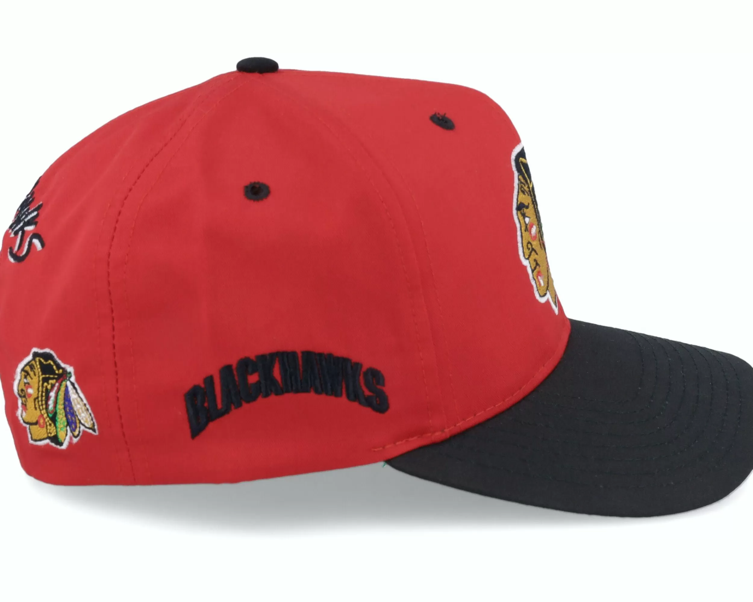 Twins Enterprise Chicago Bulls Base Two Tone 2 Nhl Vintage Red/Black Adjustable - -Unisex Adjustable