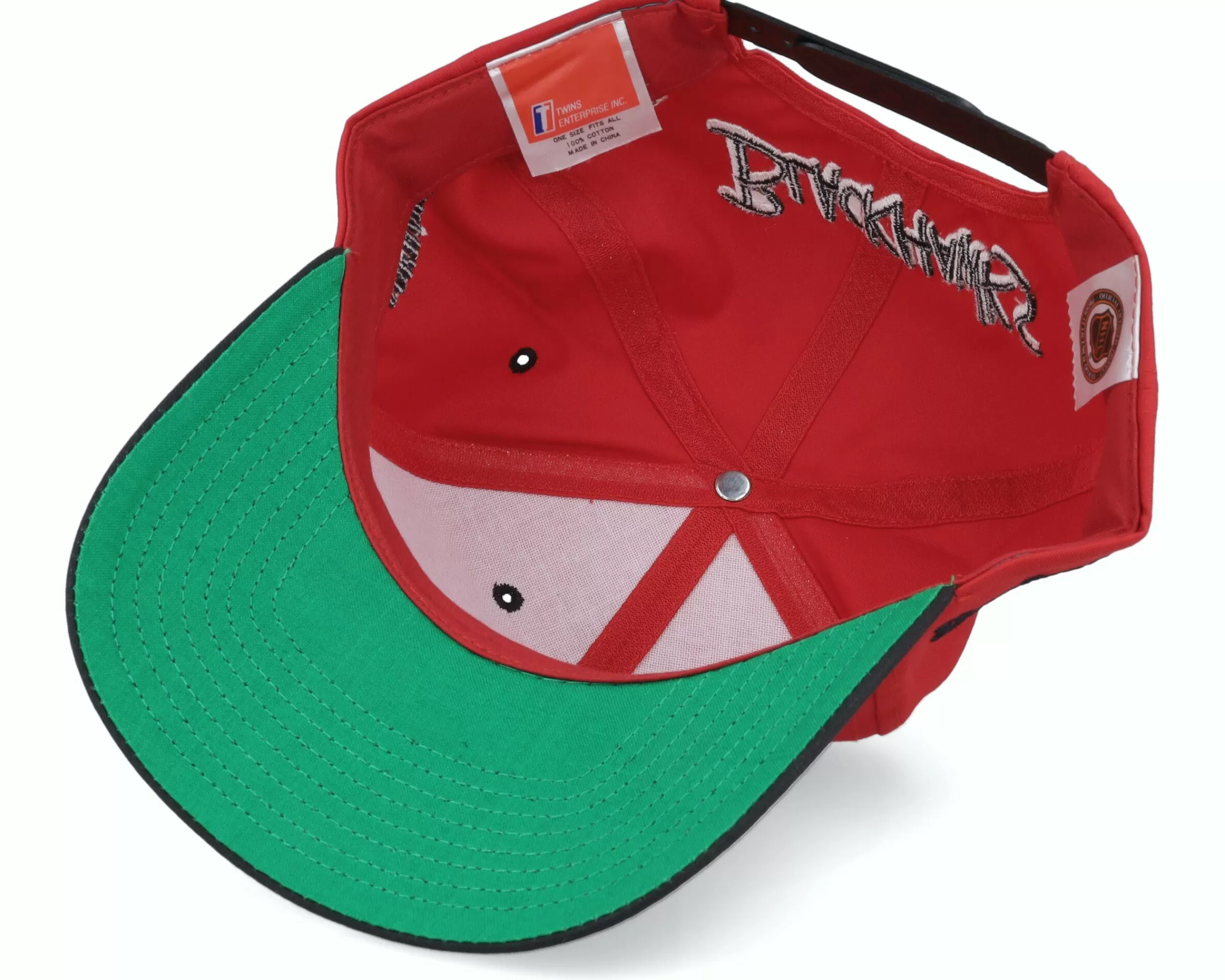 Twins Enterprise Chicago Bulls Base Two Tone 2 Nhl Vintage Red/Black Adjustable - -Unisex Adjustable