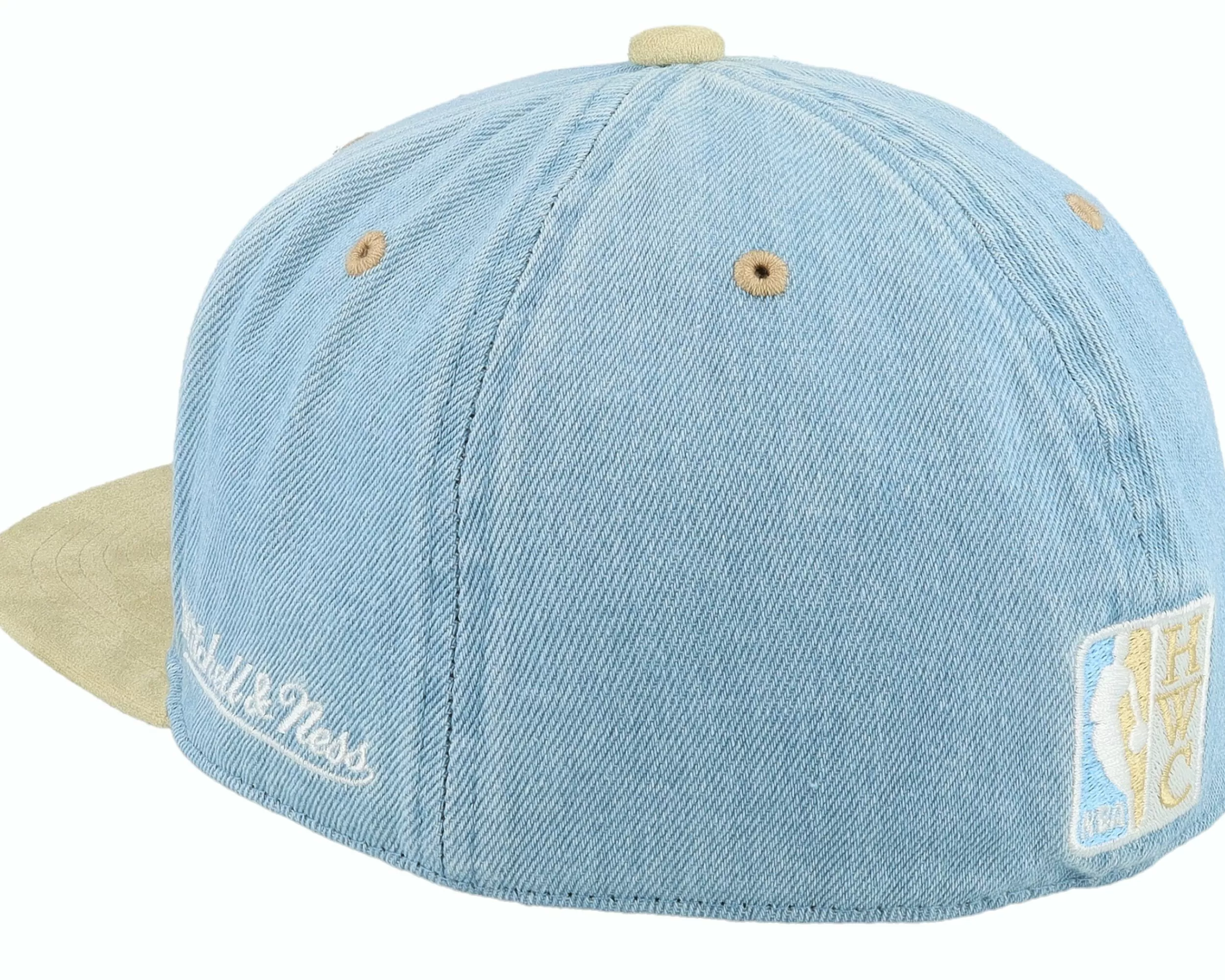 Mitchell & Ness Chicago Bulls Blue Jean Baby Light Blue Fitted - -Unisex Fitted