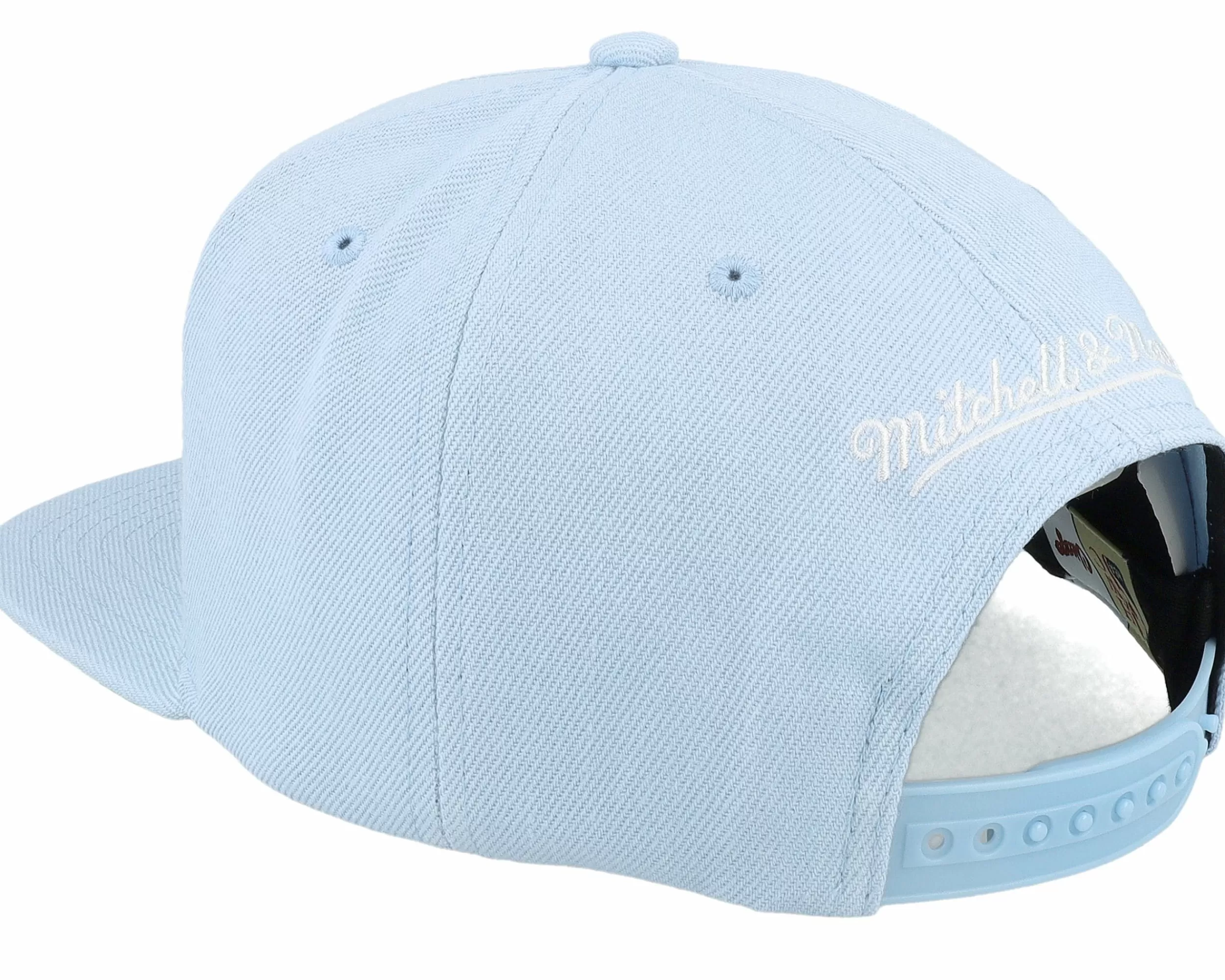 Mitchell & Ness Chicago Bulls Core Basic Light Blue Snapback - -Unisex Snapback