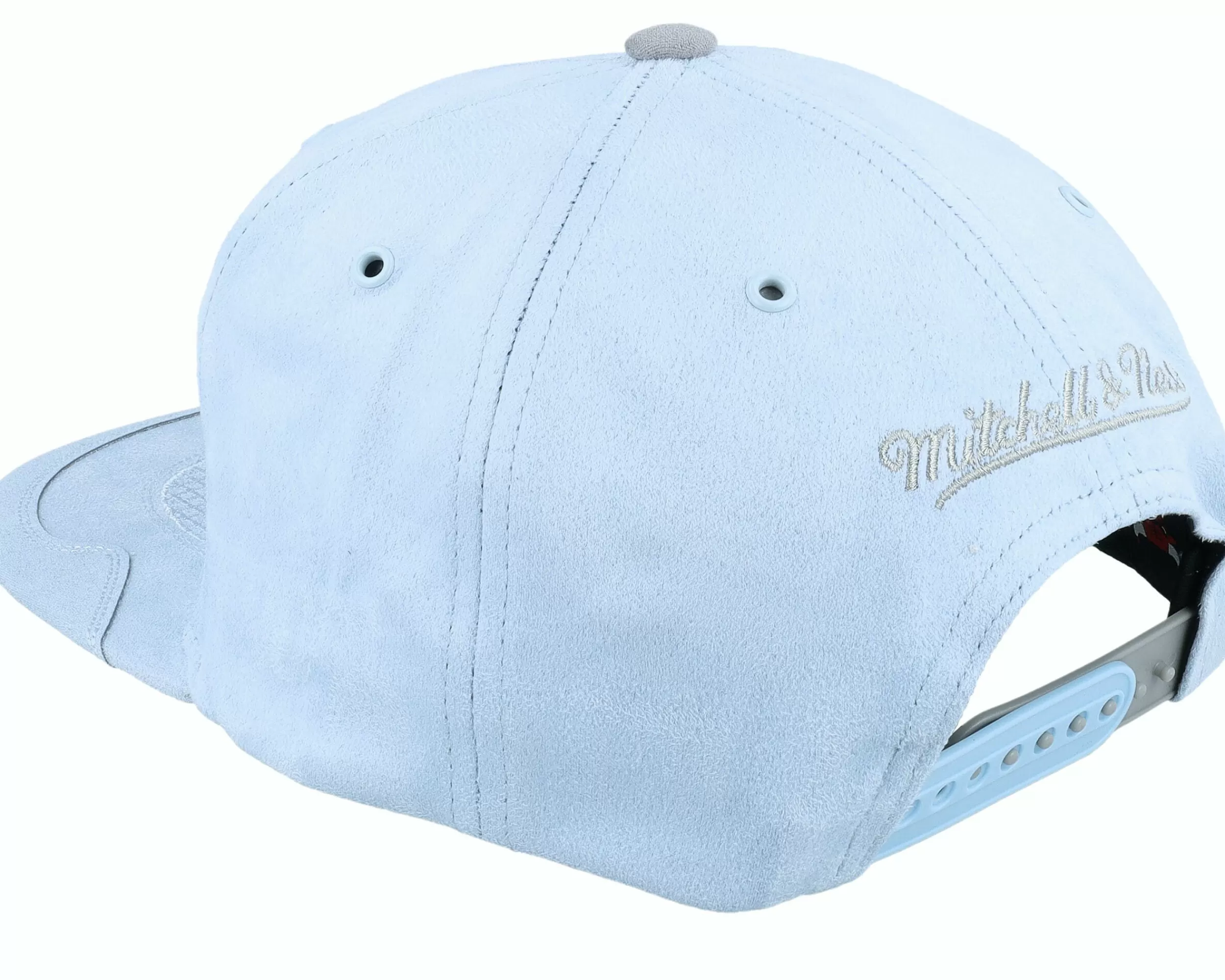 Mitchell & Ness Chicago Bulls Day 4 Light Blue/Heather Grey Snapback - -Unisex Snapback