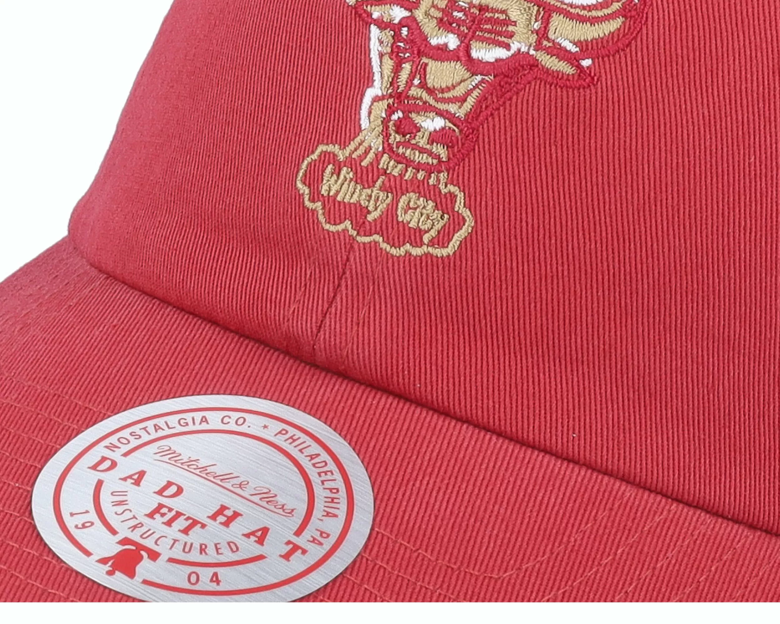 Mitchell & Ness Chicago Bulls Golden Hour Glaze Red Dad Cap - -Unisex Dad Cap