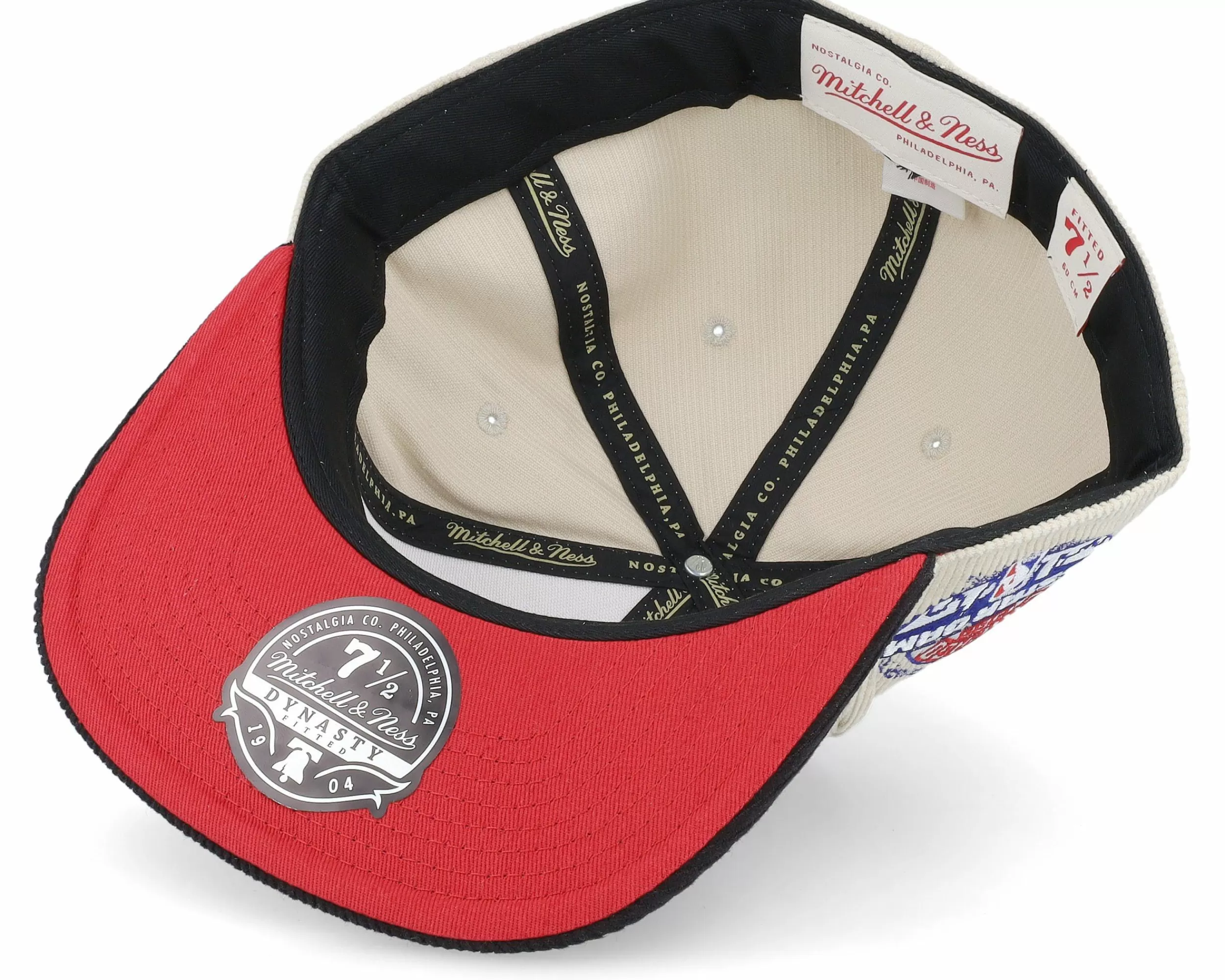 Mitchell & Ness Chicago Bulls Team Cord Off White/Black Fitted - -Unisex Fitted