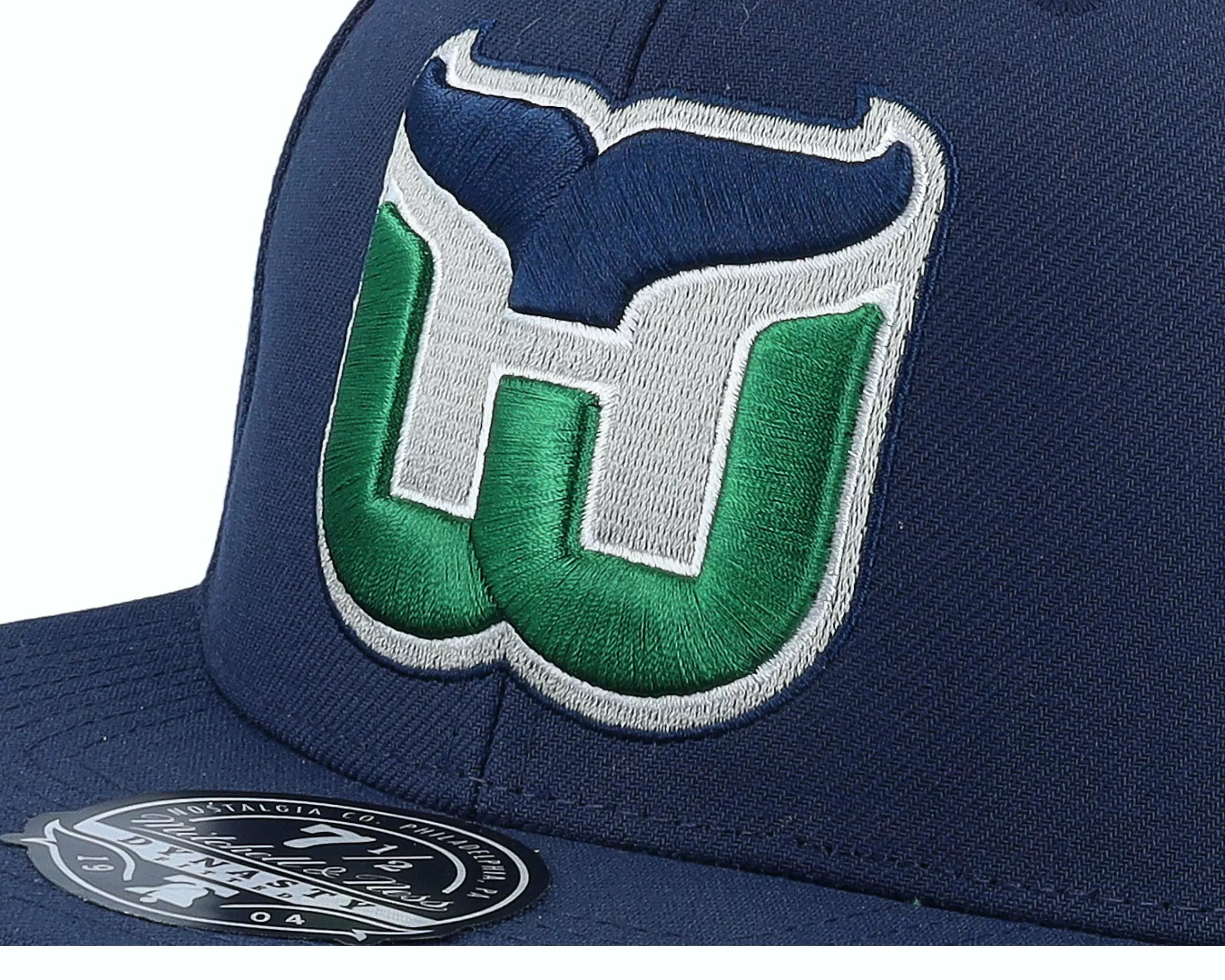 Mitchell & Ness Hartford Whalers Vintage Blue Fitted - -Unisex Fitted