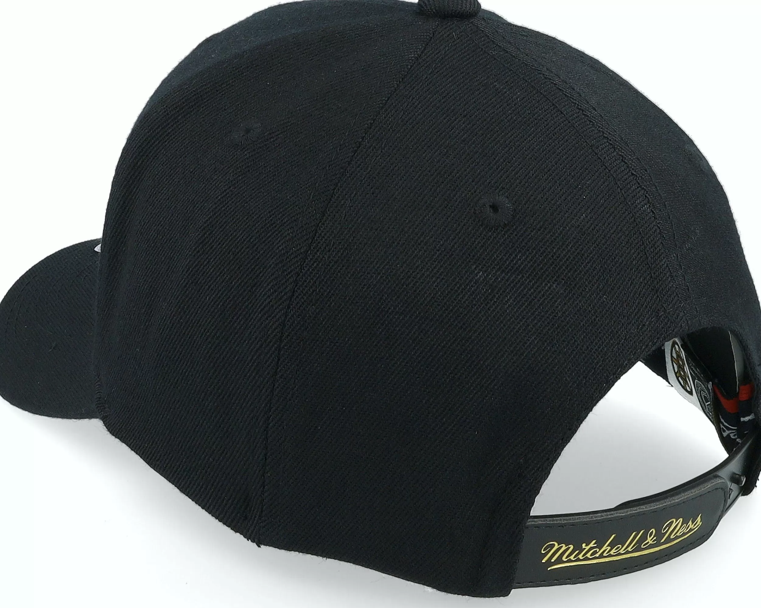 Mitchell & Ness Hatstore Exclusive X Boston Bruins Luxe Logo Nhl Black Adjustable - -Unisex Adjustable