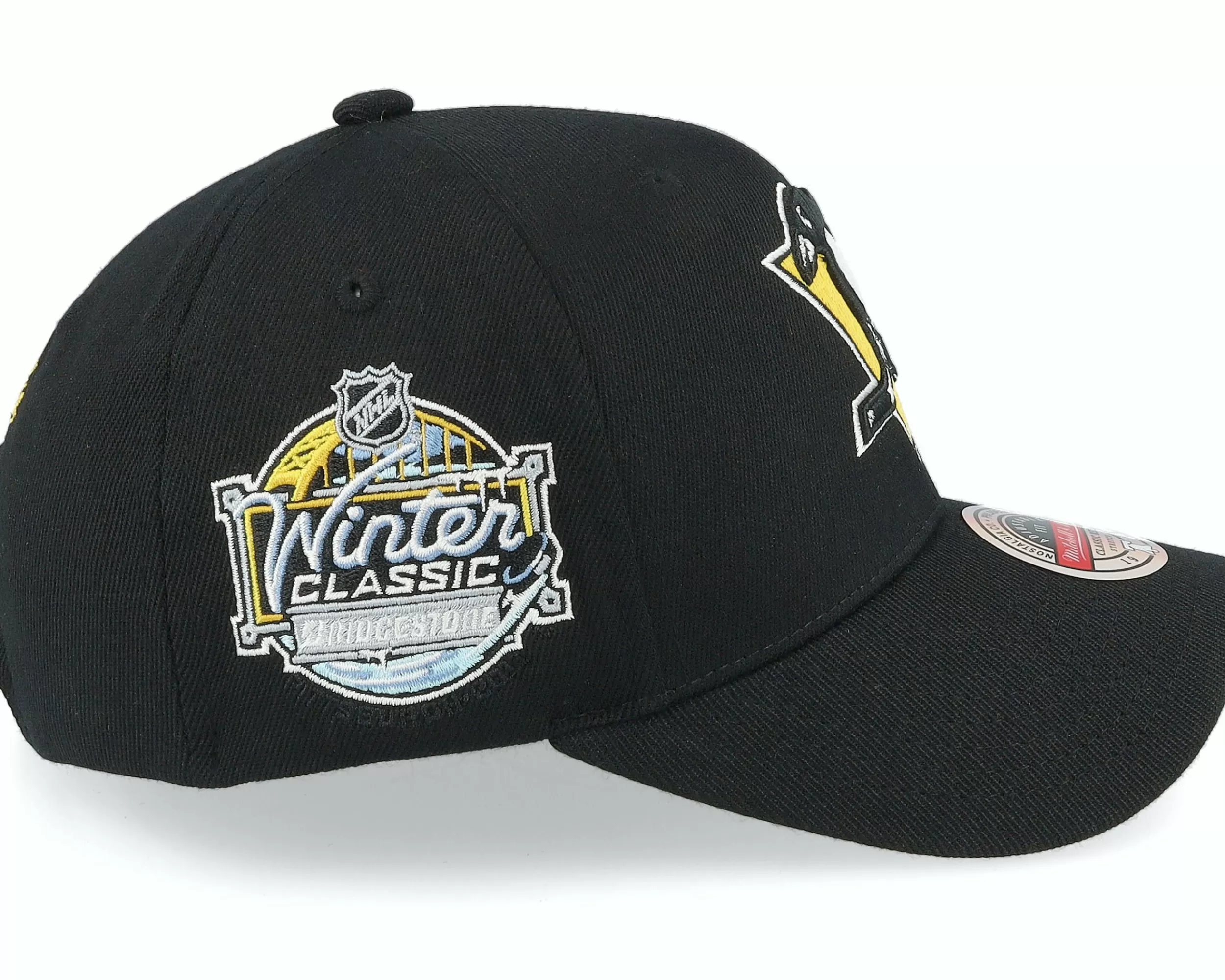 Mitchell & Ness Hatstore Exclusive X Pittsburgh Penguins Winter Classic 2011 Patch Black Adjustable - -Unisex Adjustable