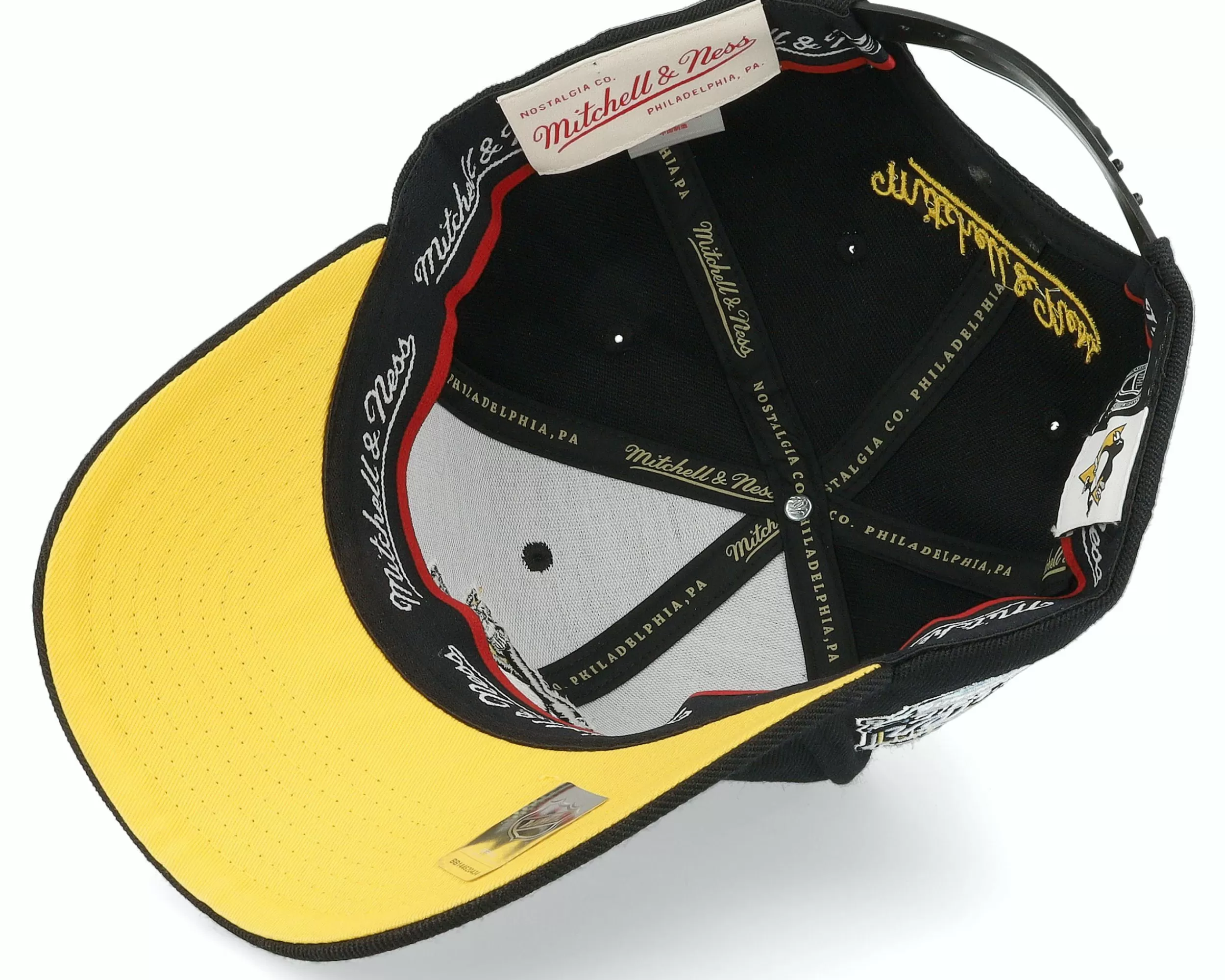 Mitchell & Ness Hatstore Exclusive X Pittsburgh Penguins Winter Classic 2011 Patch Black Adjustable - -Unisex Adjustable