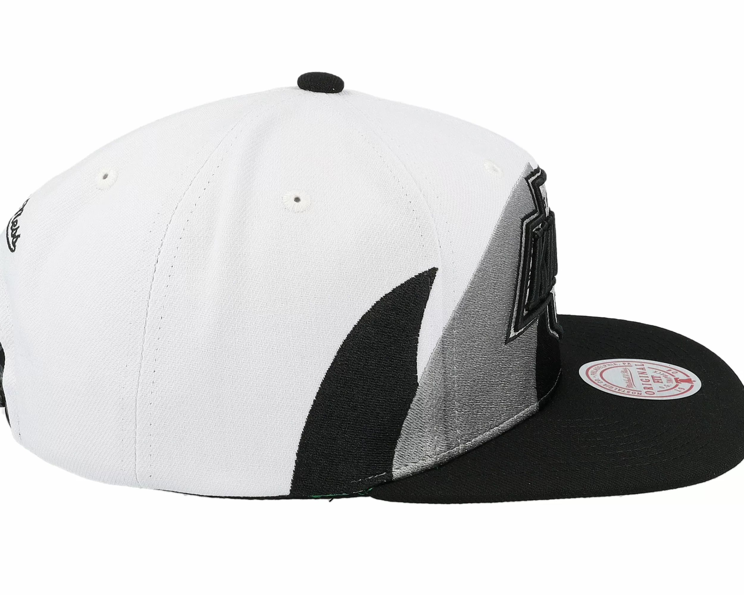 Mitchell & Ness Los Angeles Kings Vintage Sharktooth White/Black Snapback - -Unisex Snapback