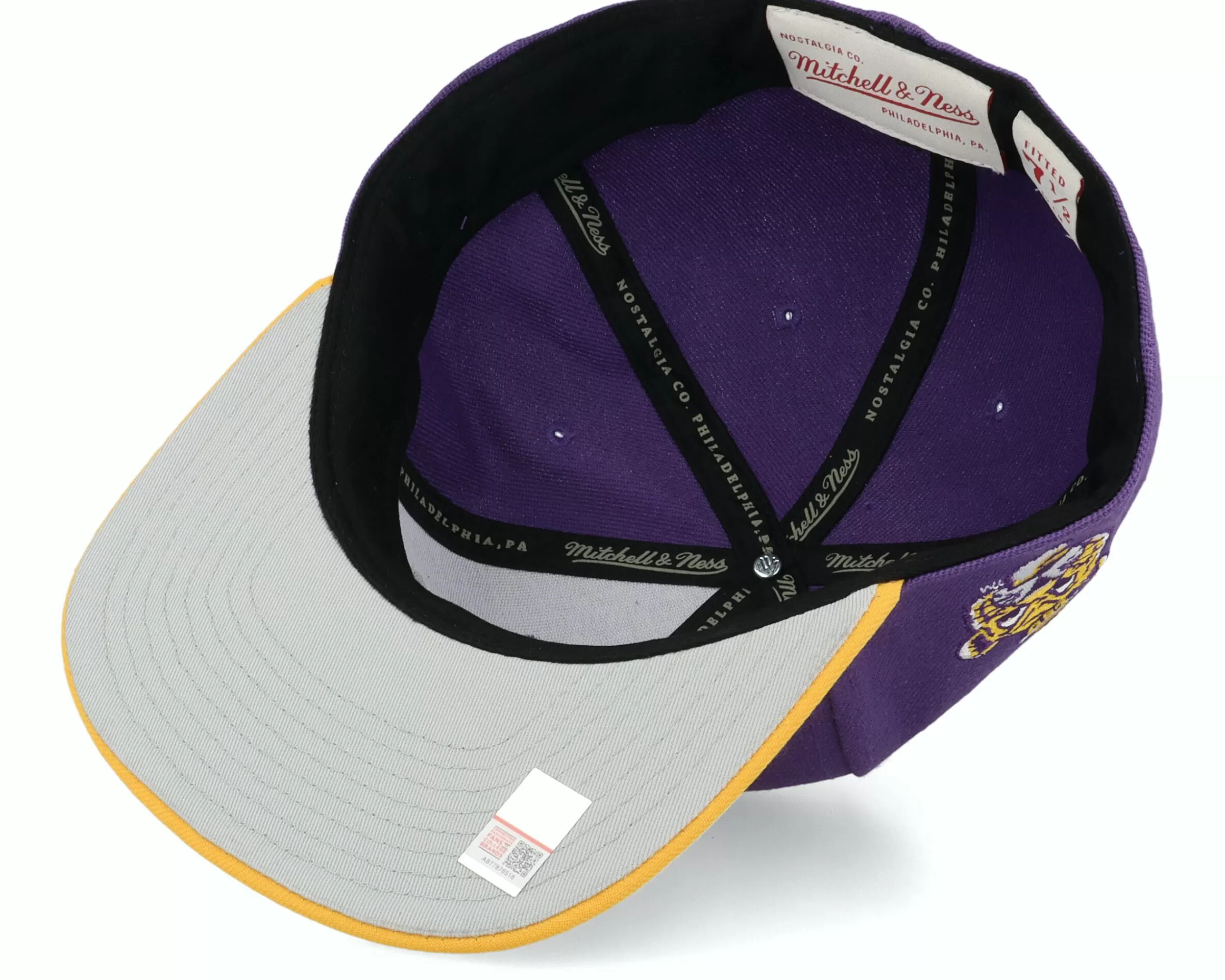 Mitchell & Ness Louisiana State Tigers Core Side Purple Fitted - -Unisex Fitted