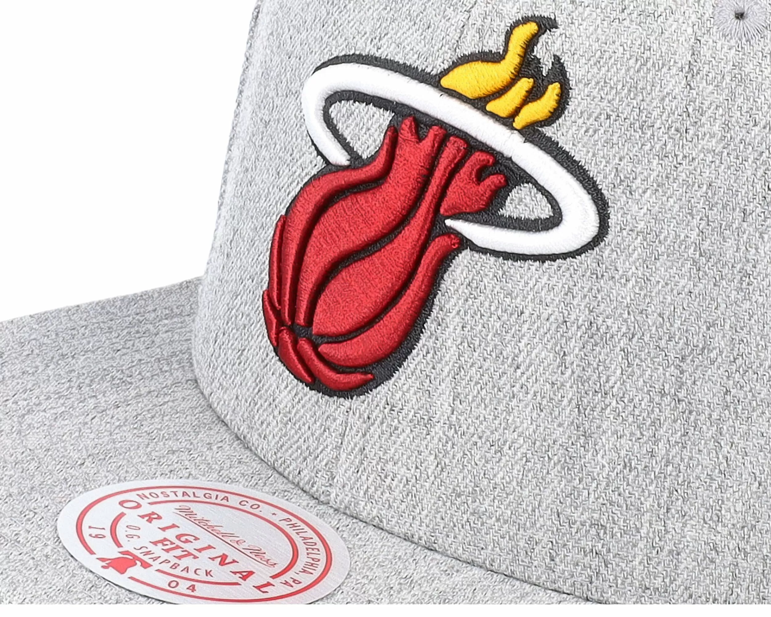 Mitchell & Ness Miami Heat Team Heather 2.0 Grey Heather Snapback - -Unisex Snapback