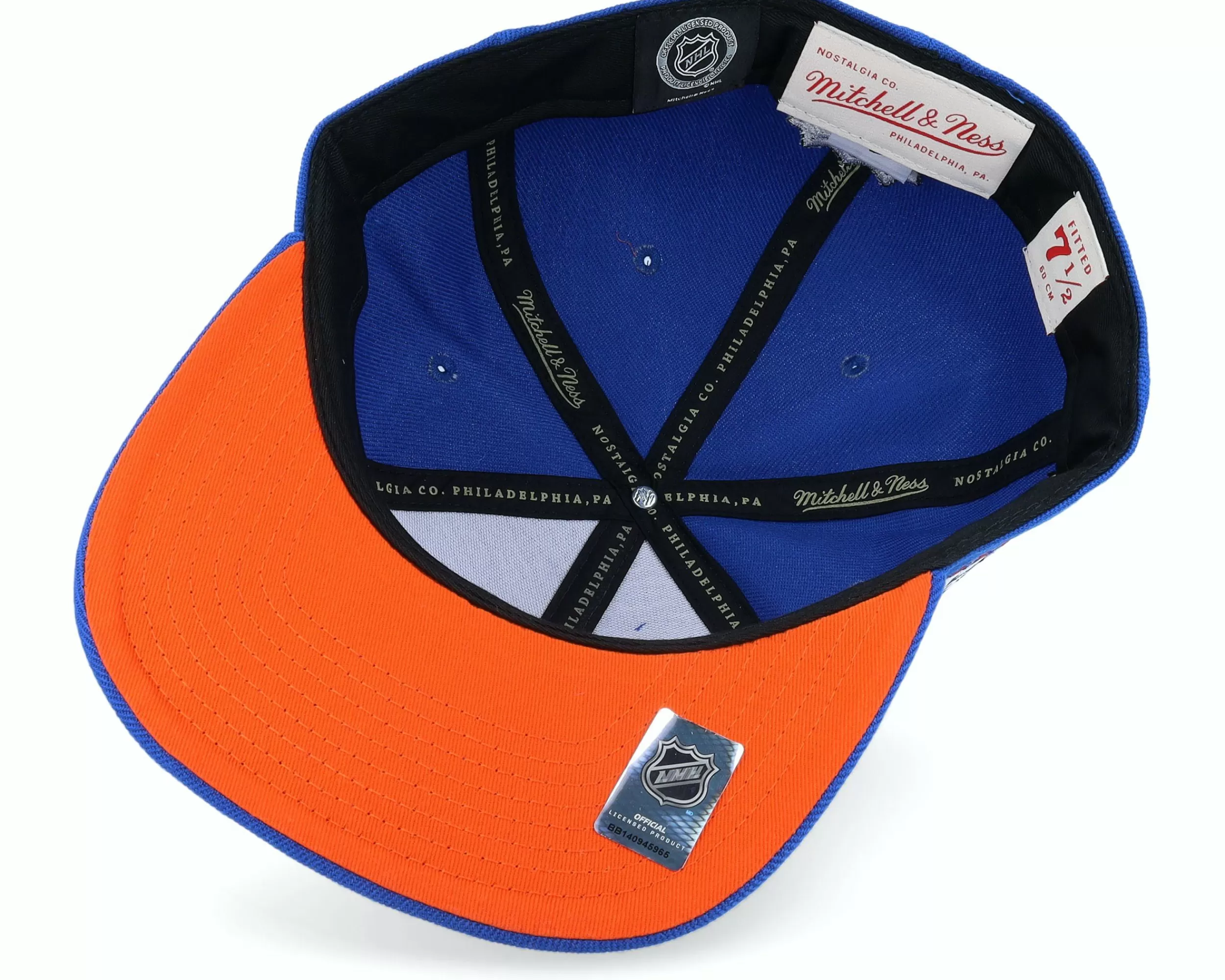 Mitchell & Ness New York Islanders Vintage Blue Fitted - -Unisex Fitted