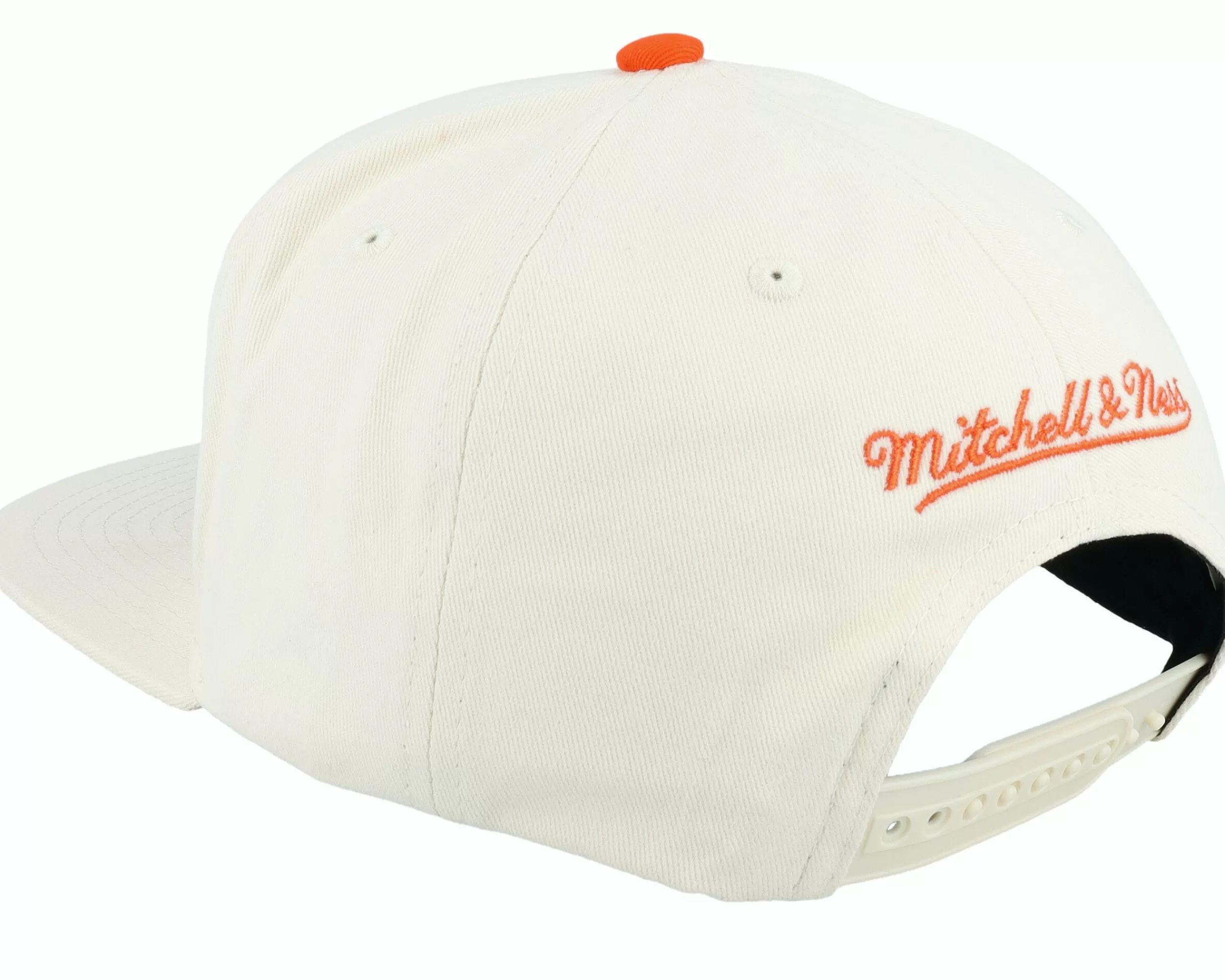 Mitchell & Ness New York Knicks Reframe Retro Off White Snapback - -Unisex Snapback