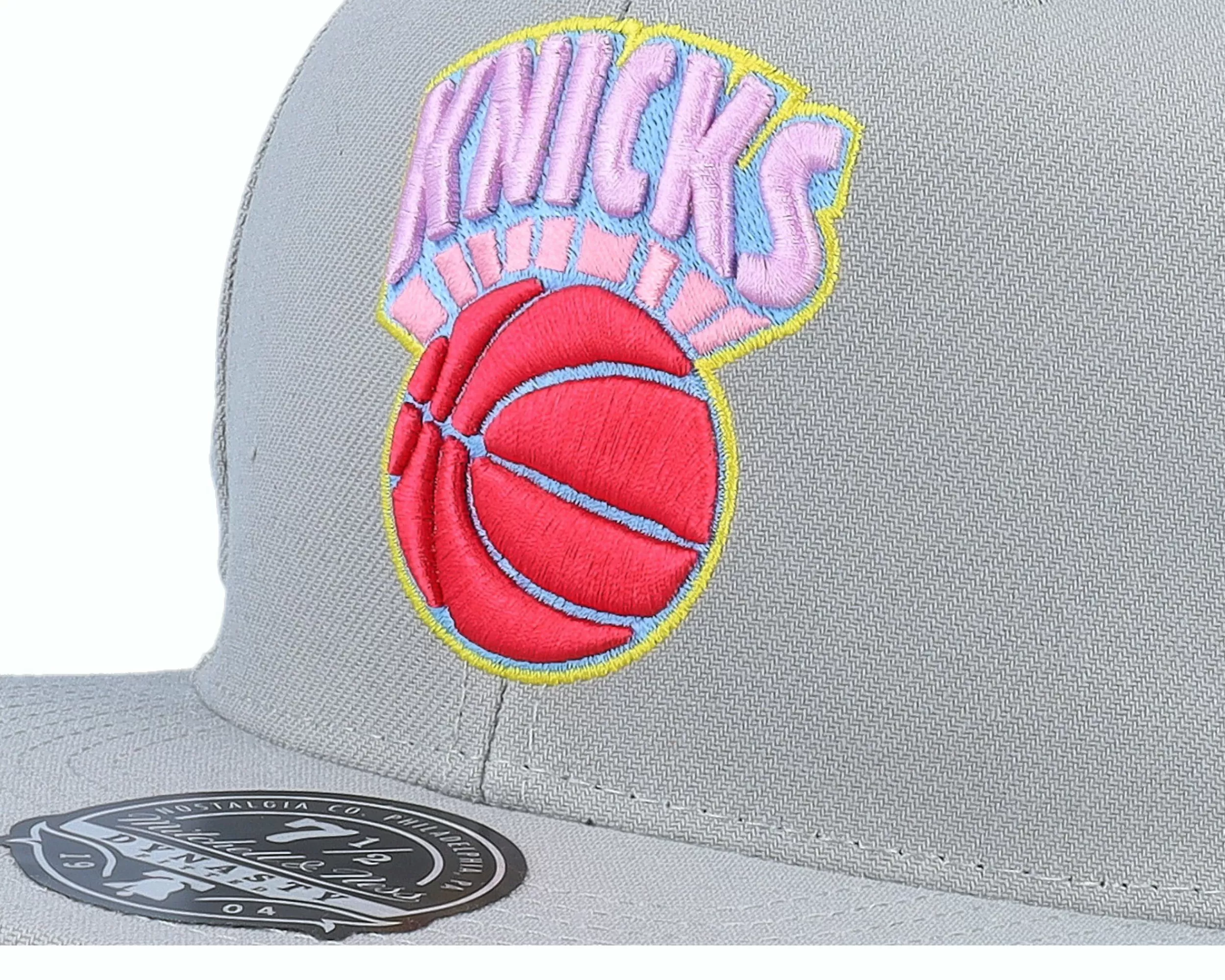 Mitchell & Ness New York Knicks Til Dawn Grey Fitted - -Unisex Fitted