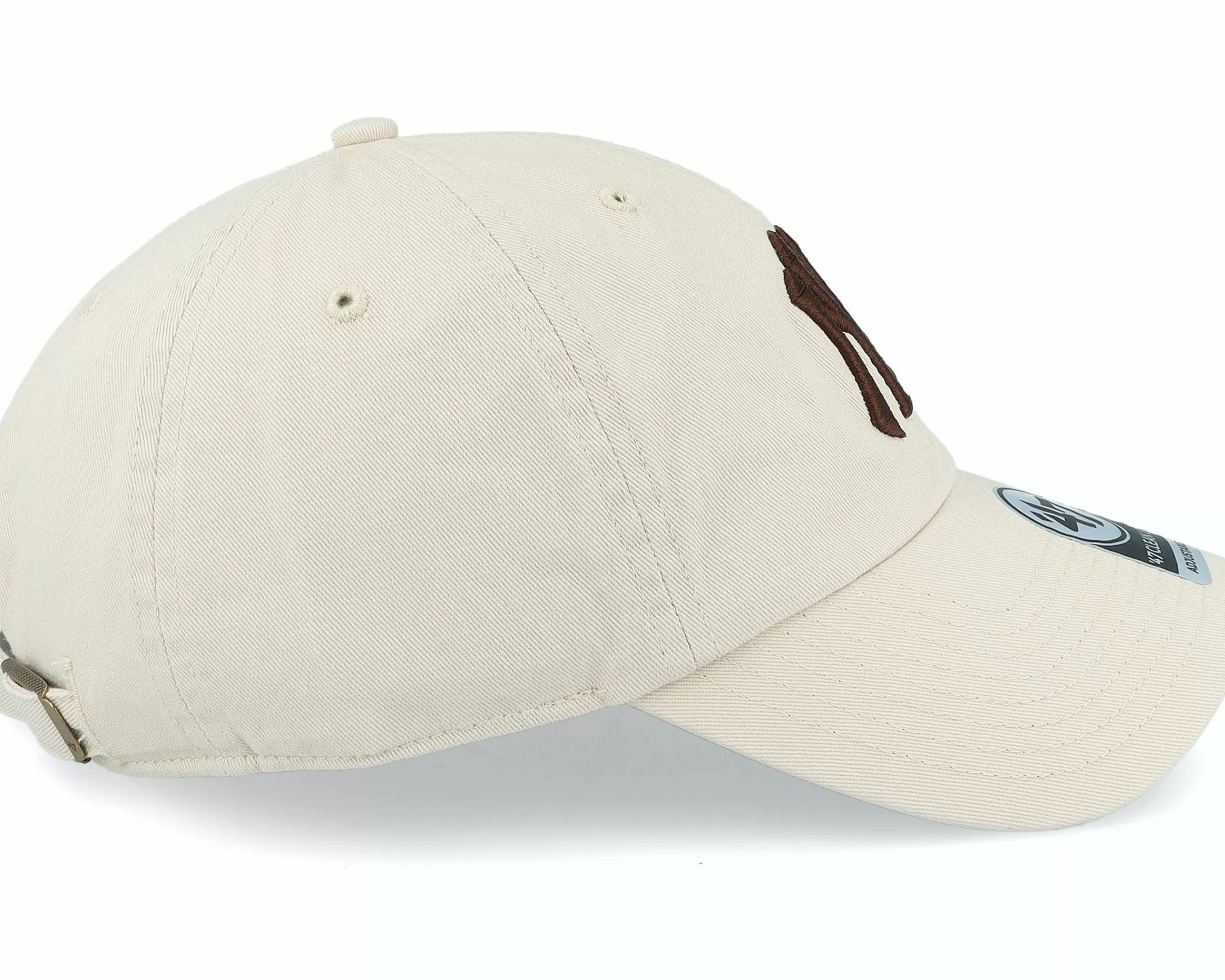 47 Brand New York Yankees Ballpark Clean Up Bone Dad Cap - -Unisex Dad Cap