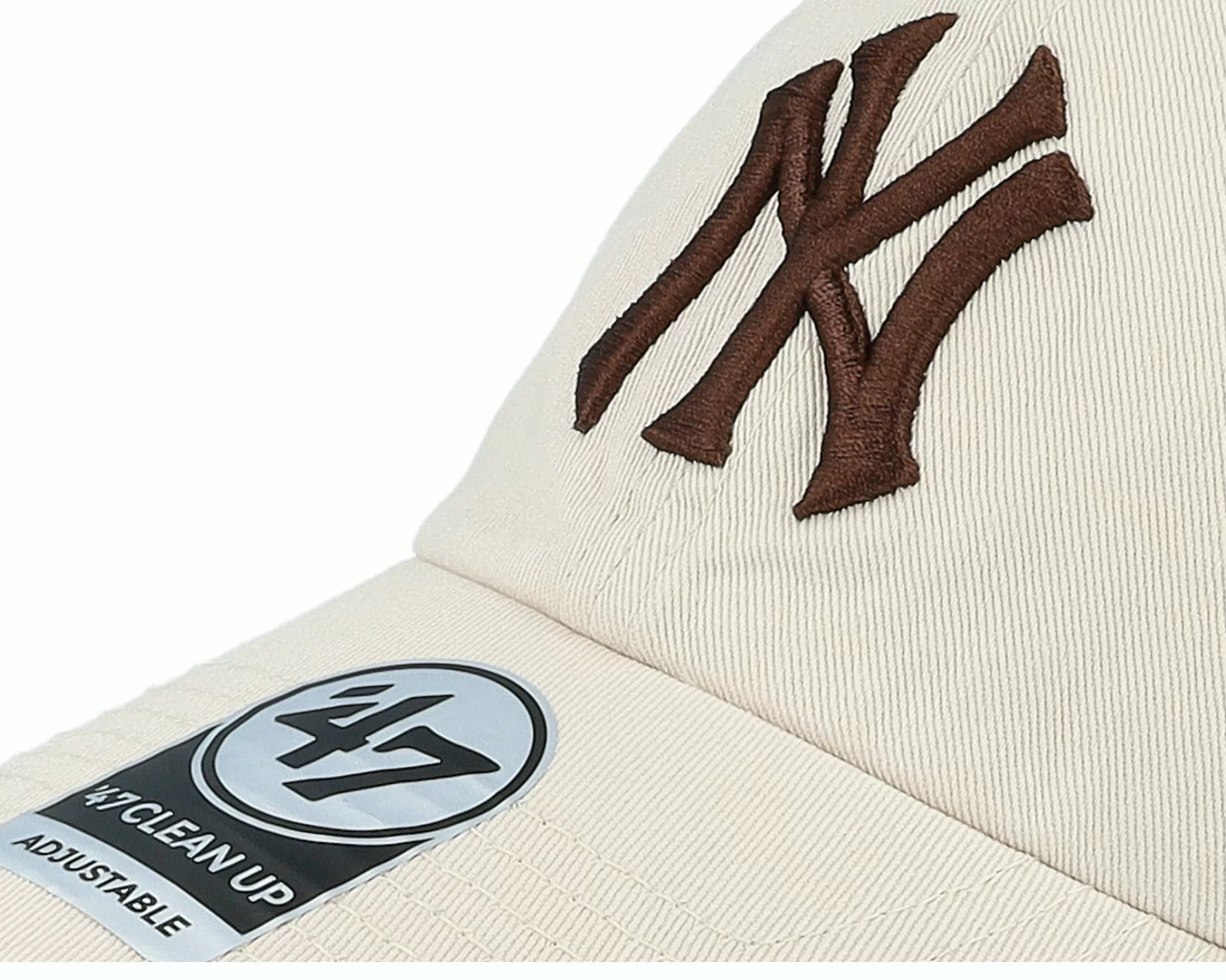 47 Brand New York Yankees Ballpark Clean Up Bone Dad Cap - -Unisex Dad Cap