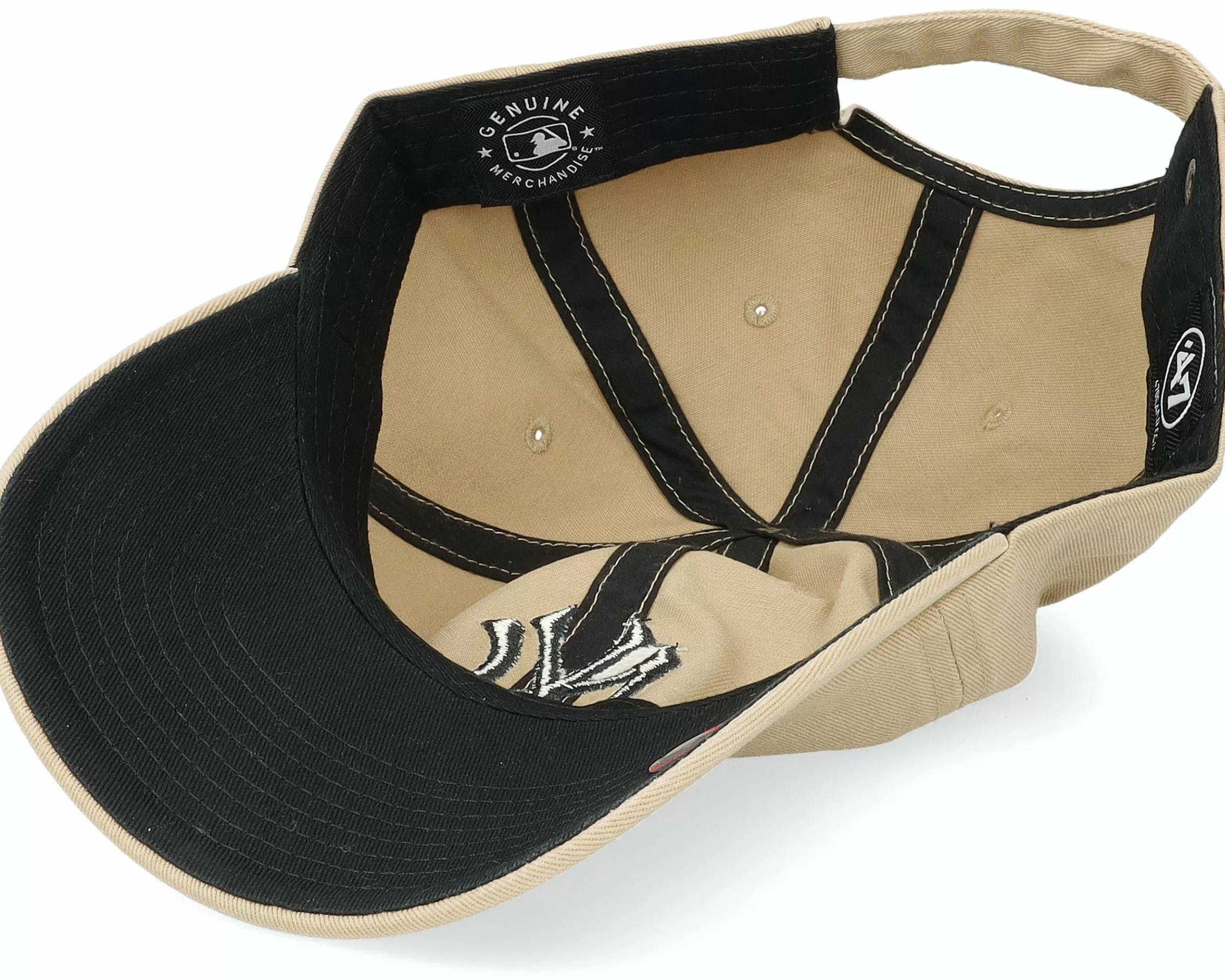 47 Brand New York Yankees Ballpark Clean Up Khaki Dad Cap - -Unisex Dad Cap