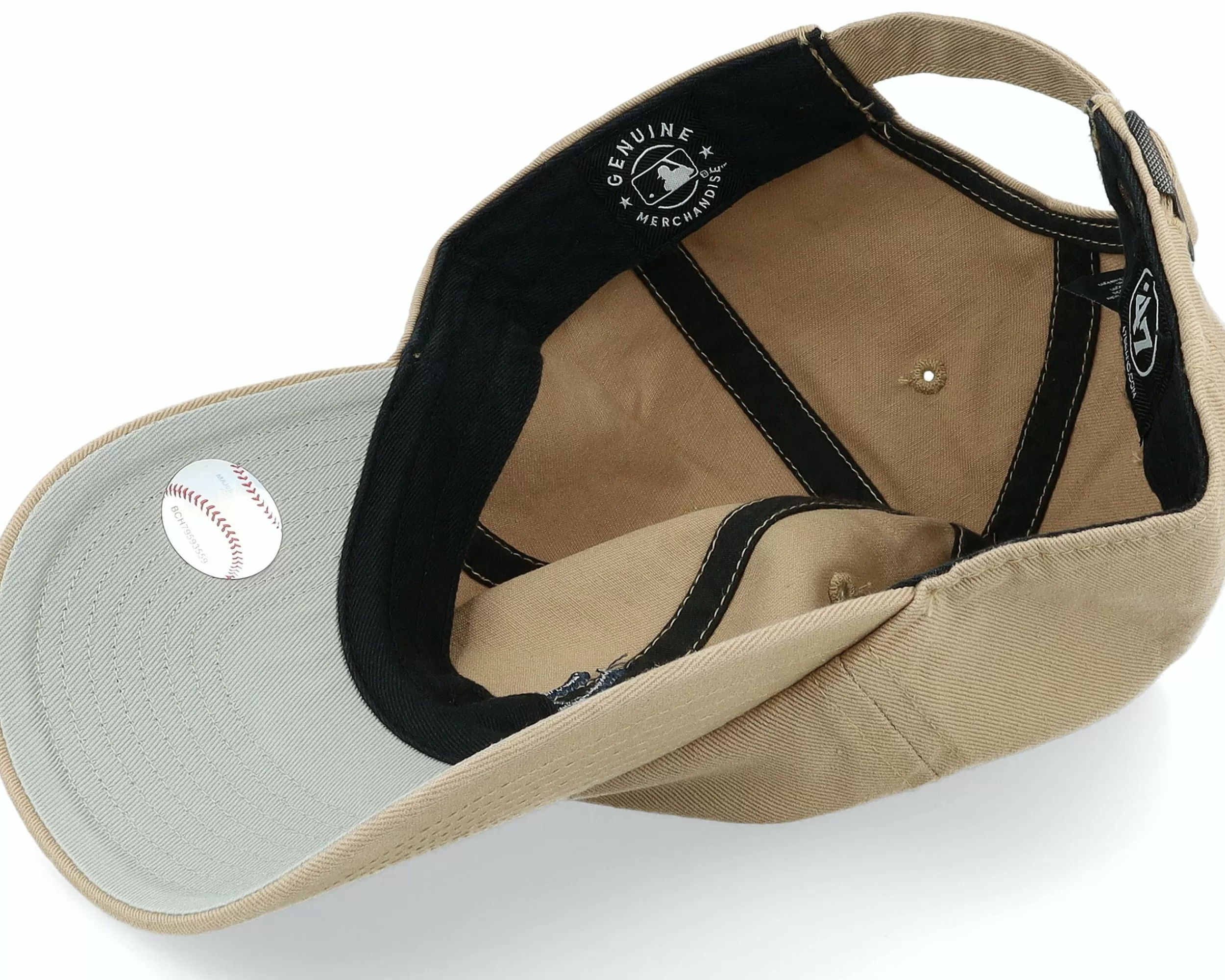 47 Brand New York Yankees Base Runner Clean Up Khaki Dad Cap - -Unisex Dad Cap