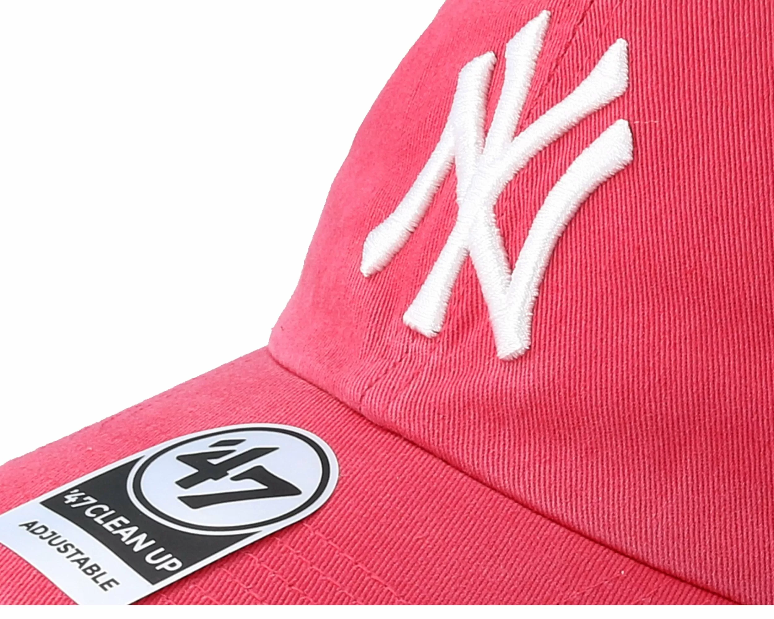 47 Brand New York Yankees Clean Up Berry Adjustable - -Unisex Dad Cap