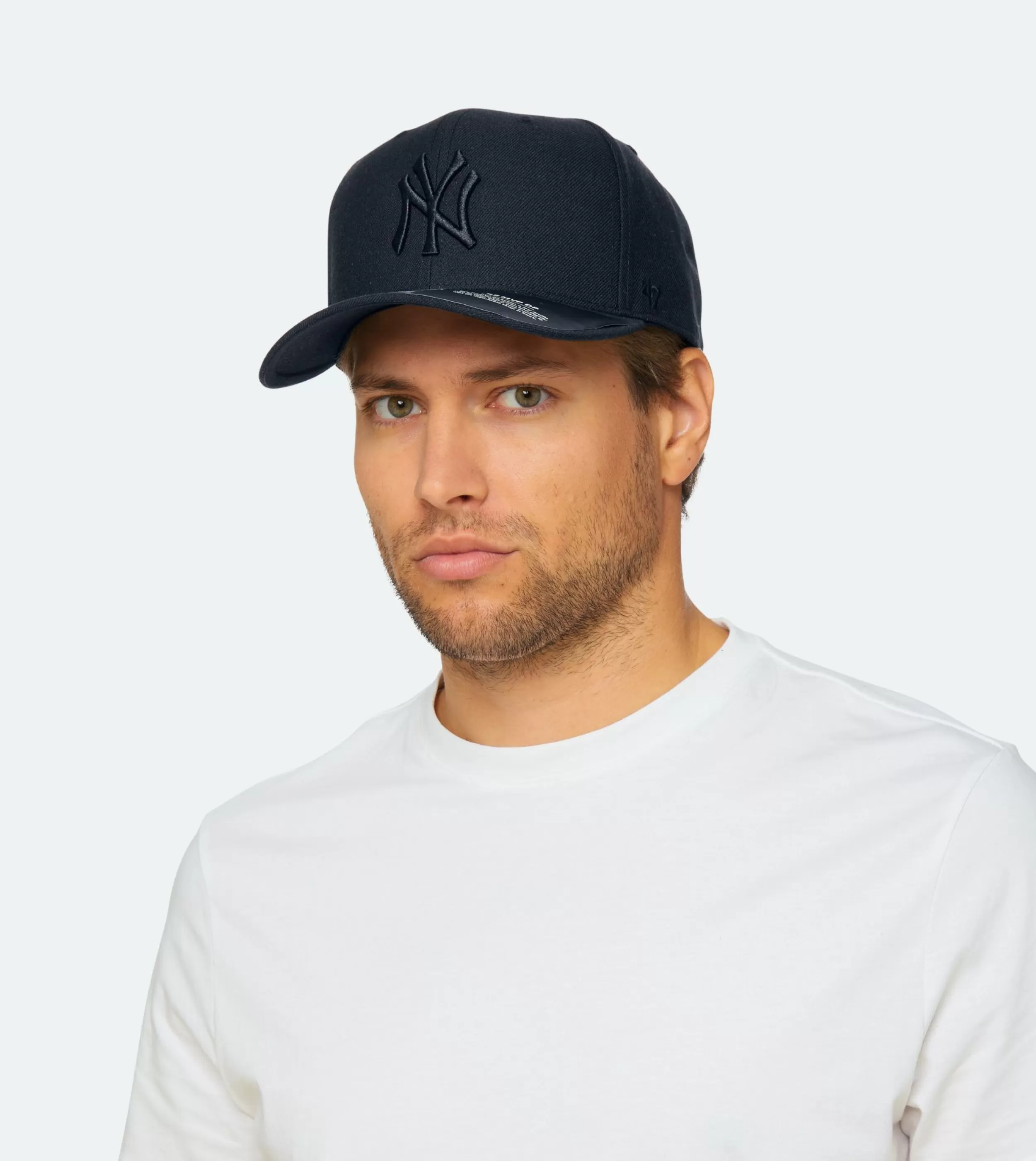 47 Brand New York Yankees Cold Zone Mvp Dp Black/Black Adjustable - -Unisex Adjustable