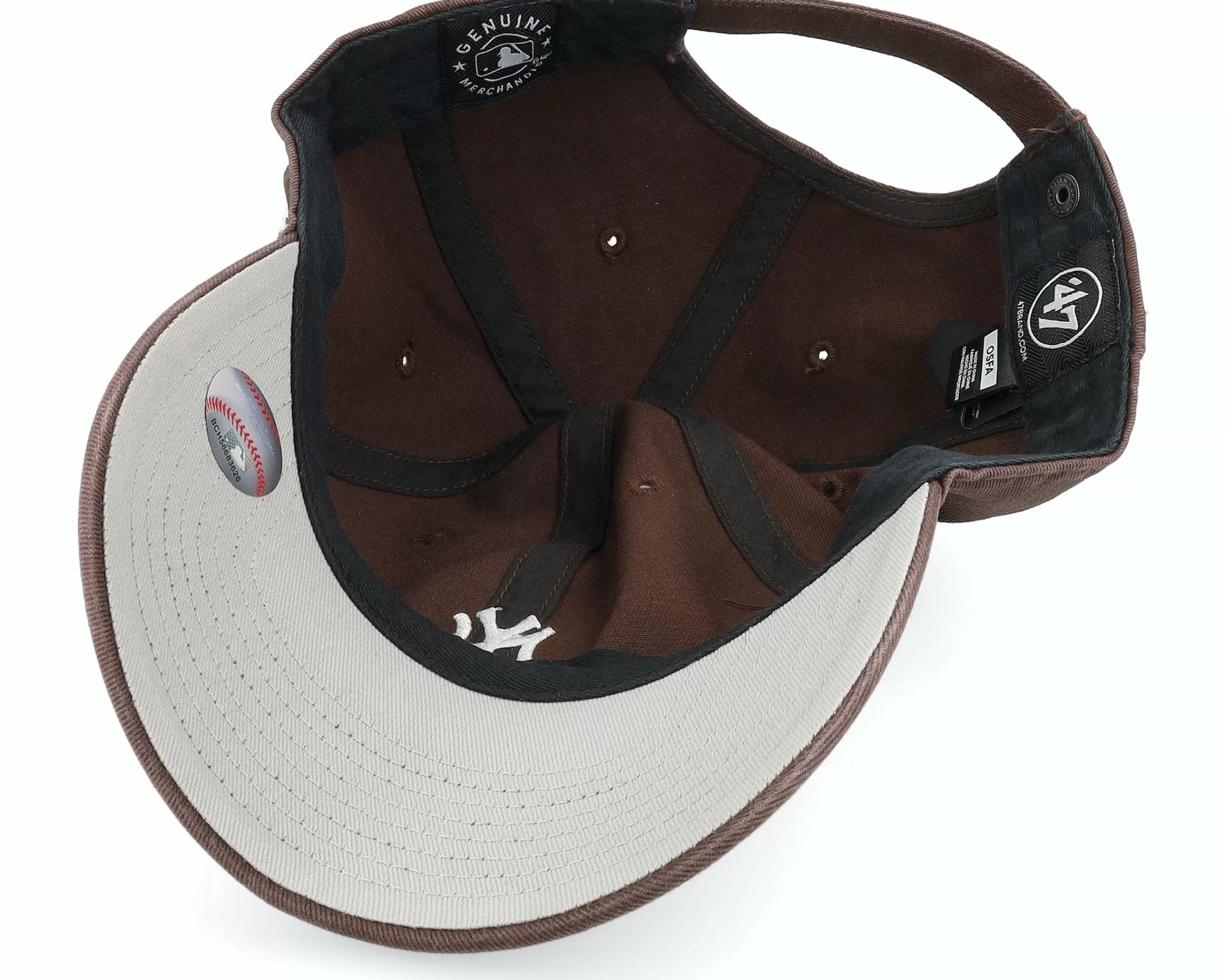 47 Brand New York Yankees Mlb Base Runner Clean Up Brown Dad Cap - -Unisex Dad Cap