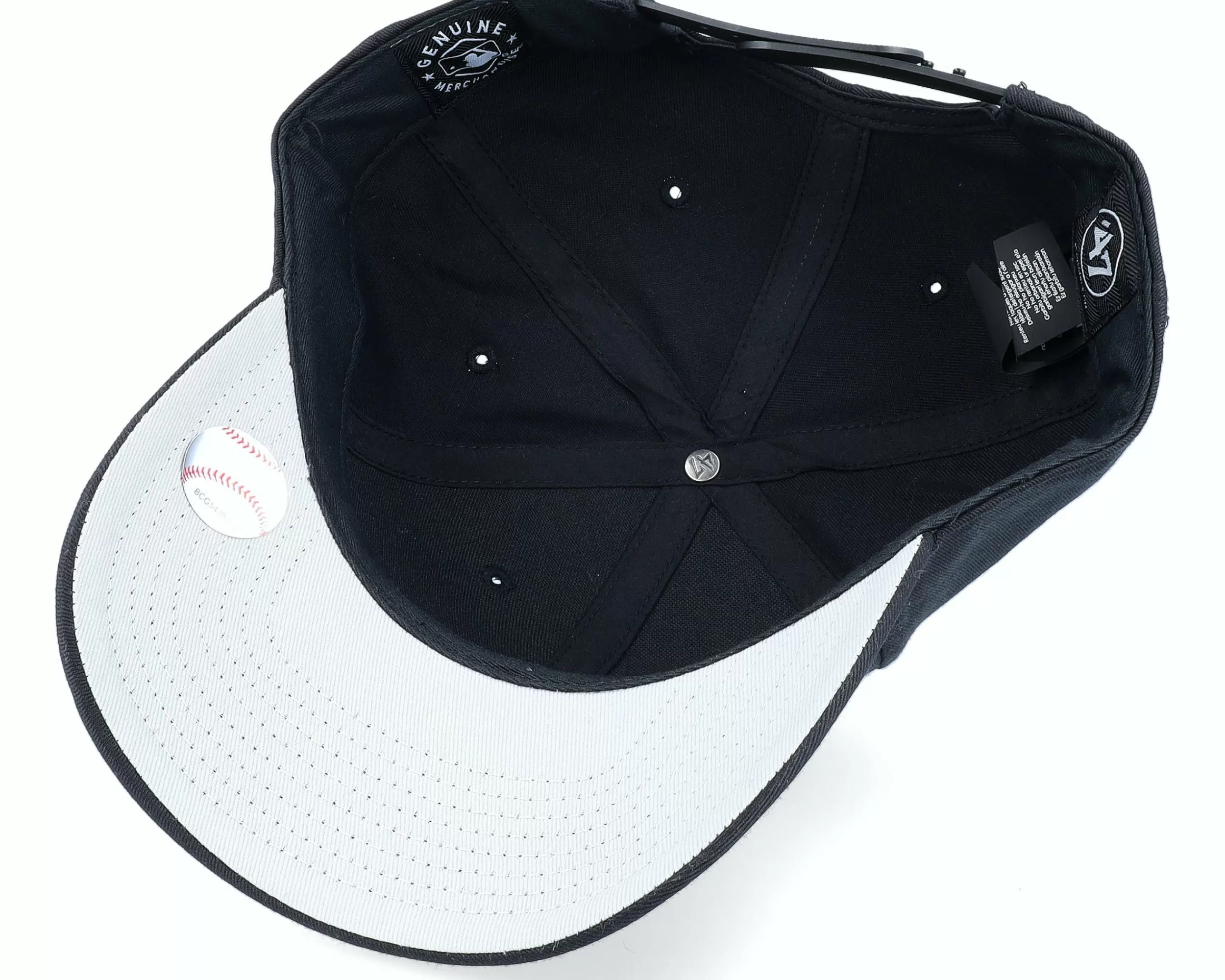 47 Brand New York Yankees Raised Basic Mvp Black Adjustable - -Unisex Adjustable