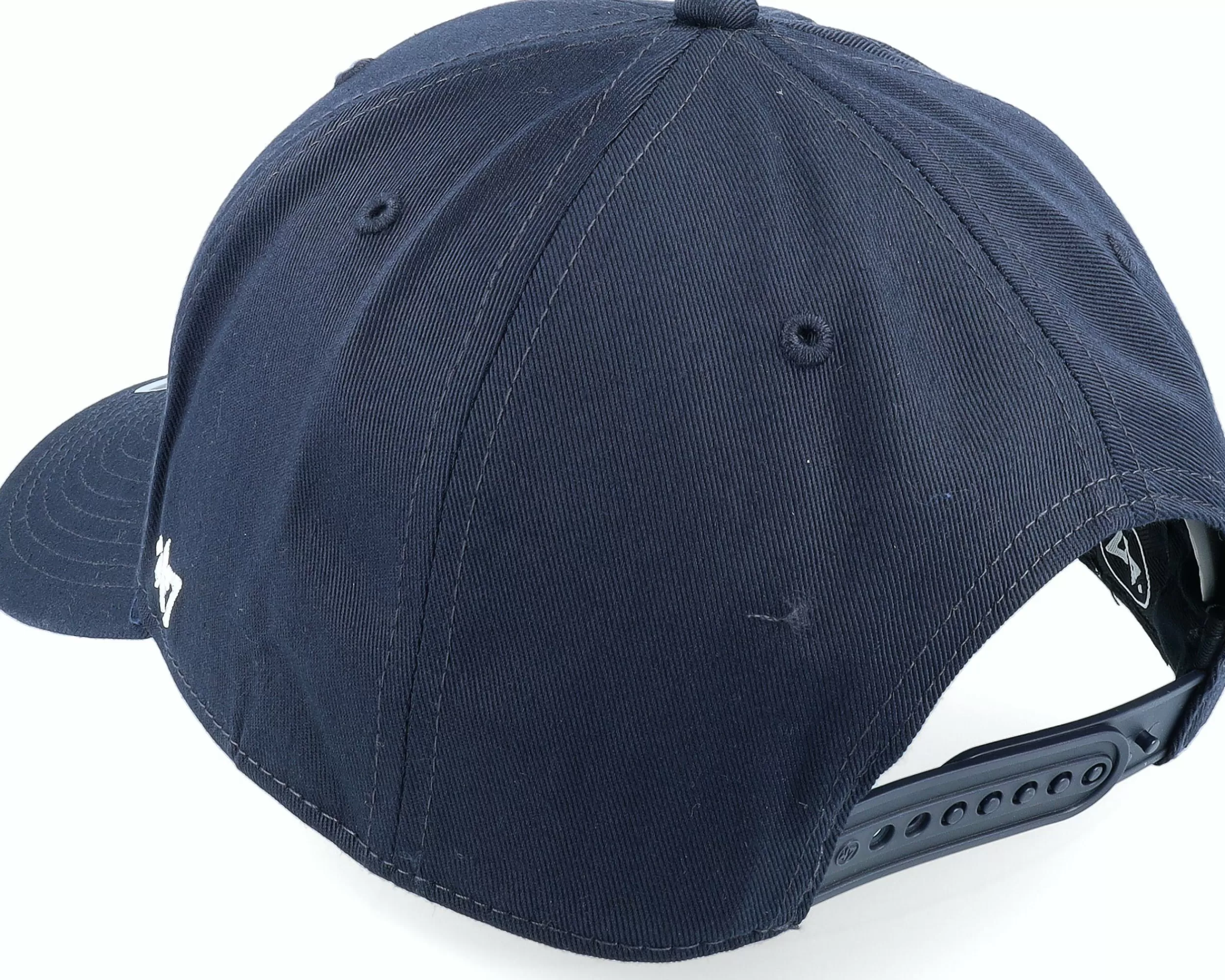 47 Brand New York Yankees Raised Basic Mvp Navy/White Adjustable - -Unisex Adjustable