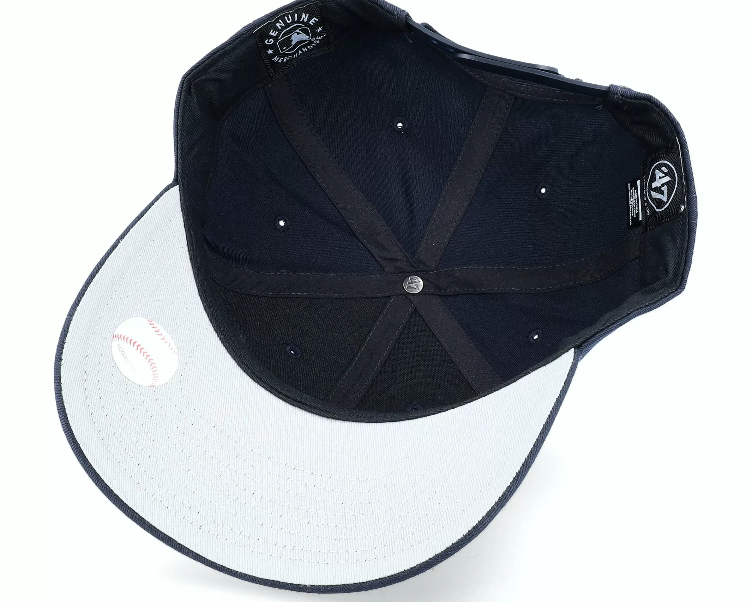 47 Brand New York Yankees Raised Basic Mvp Navy/White Adjustable - -Unisex Adjustable