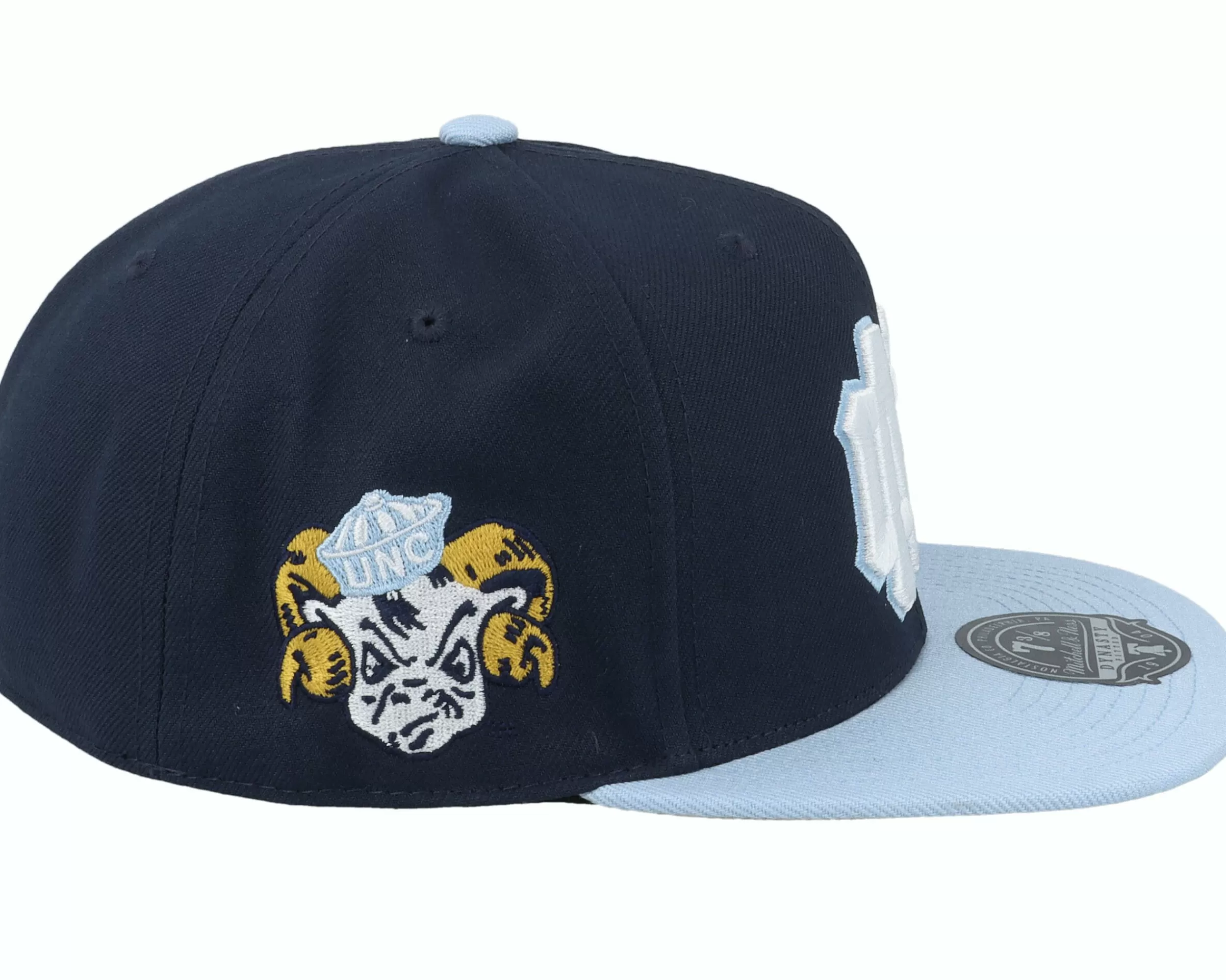 Mitchell & Ness North Carolina Tar Heels Core Side Navy Fitted - -Unisex Fitted