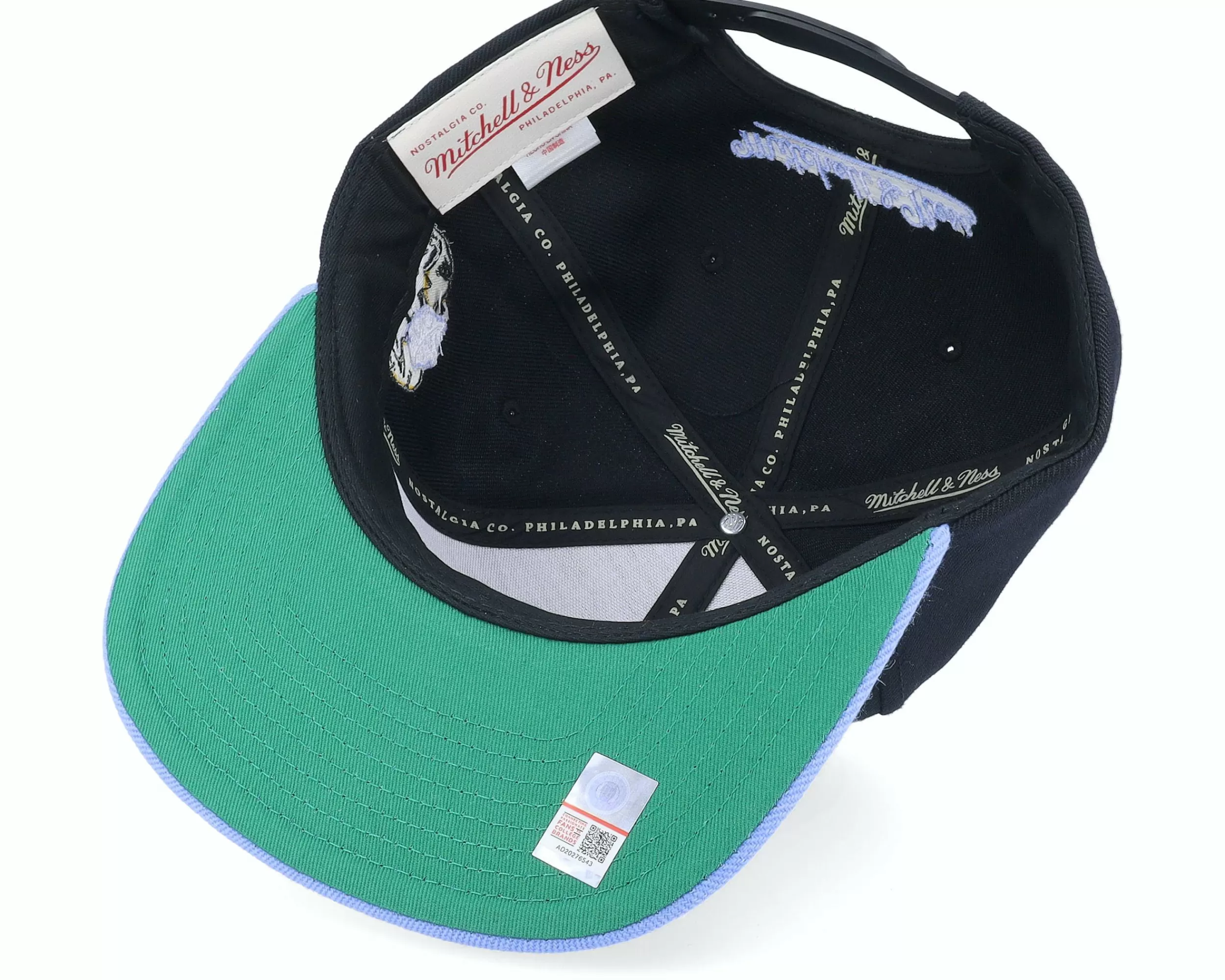 Mitchell & Ness North Carolina Tar Heels Team Script 2.0 Black Snapback - -Unisex Snapback