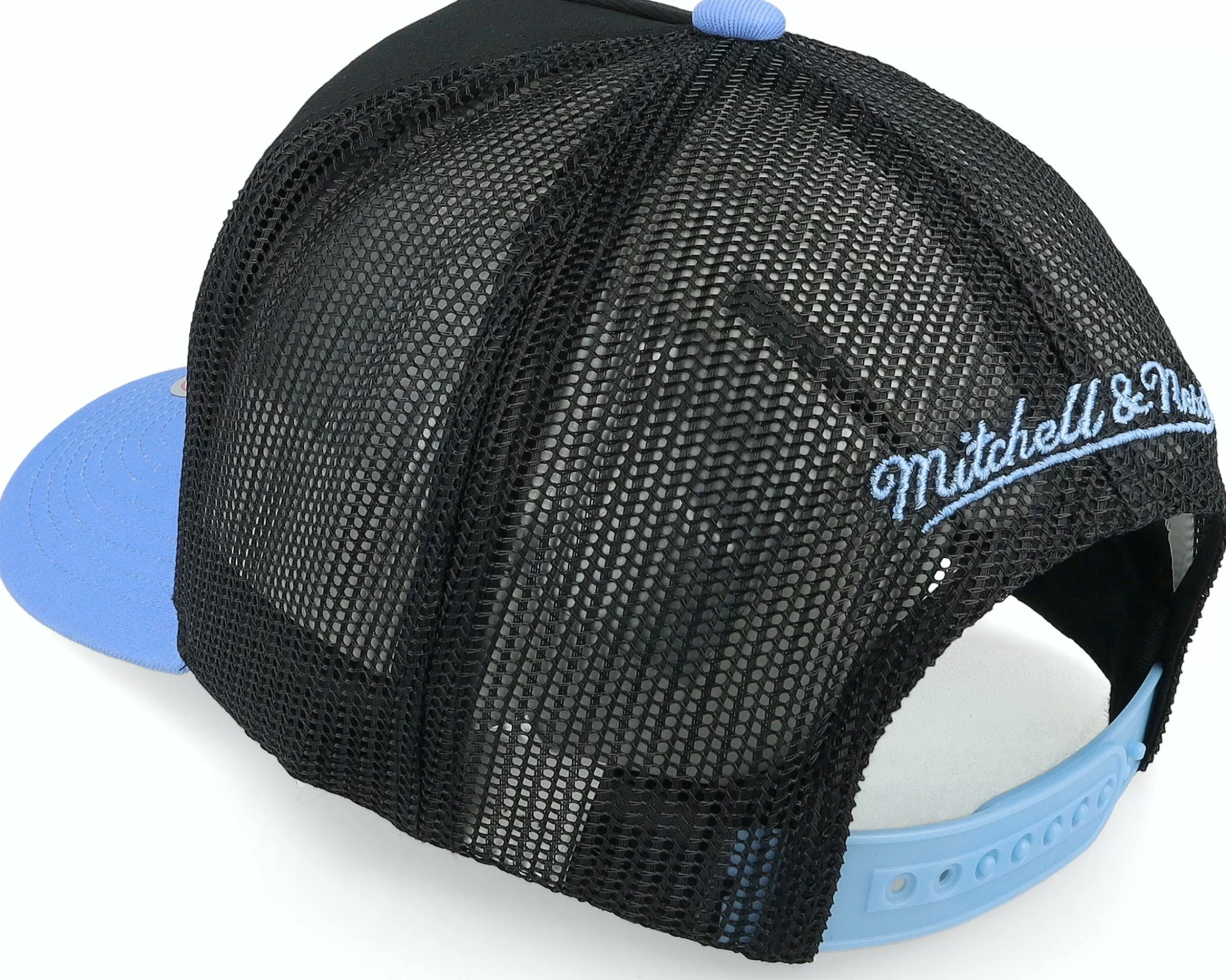 Mitchell & Ness North Carolina Tar Heels Truck It Black/Blue Trucker - -Unisex Trucker