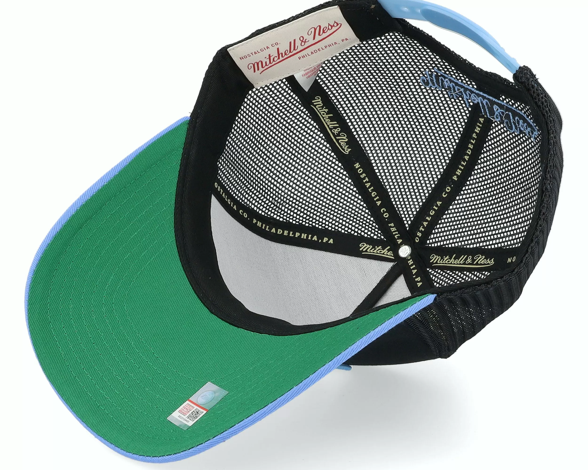 Mitchell & Ness North Carolina Tar Heels Truck It Black/Blue Trucker - -Unisex Trucker