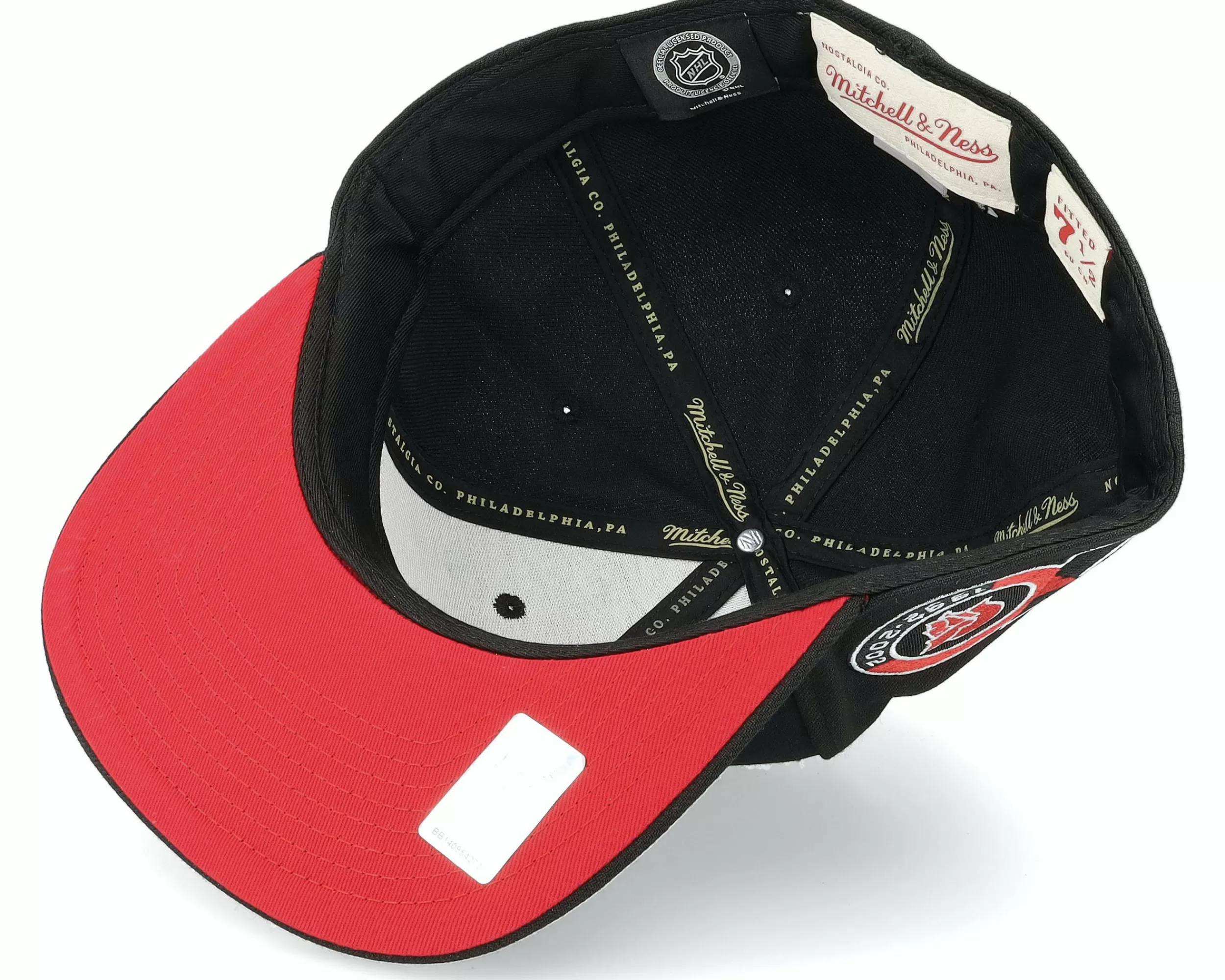 Mitchell & Ness Ottawa Senators Vintage Black Fitted - -Unisex Fitted