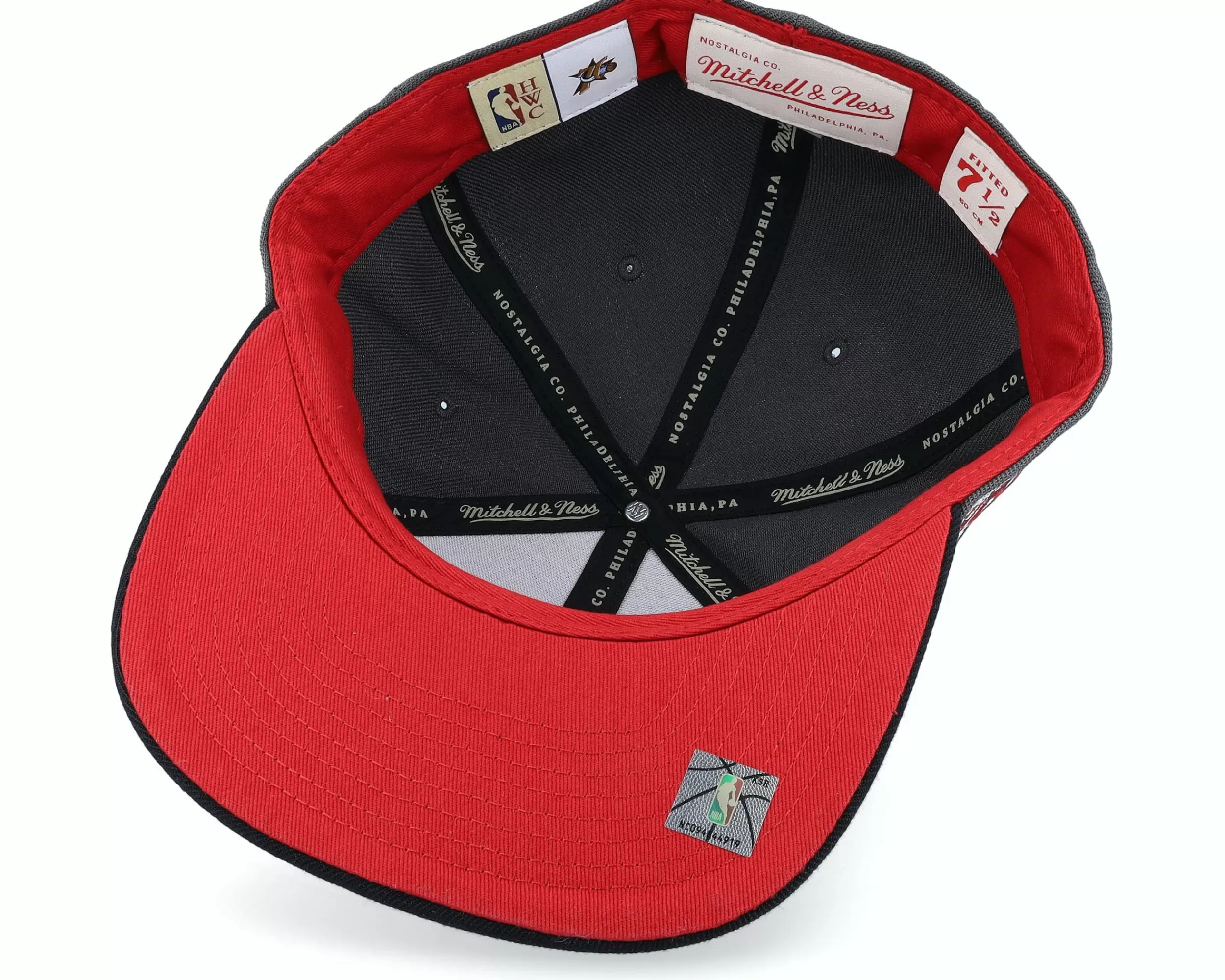 Mitchell & Ness Philadelphia 76Ers Born And Bred Grey/Black Fitted - -Unisex Fitted