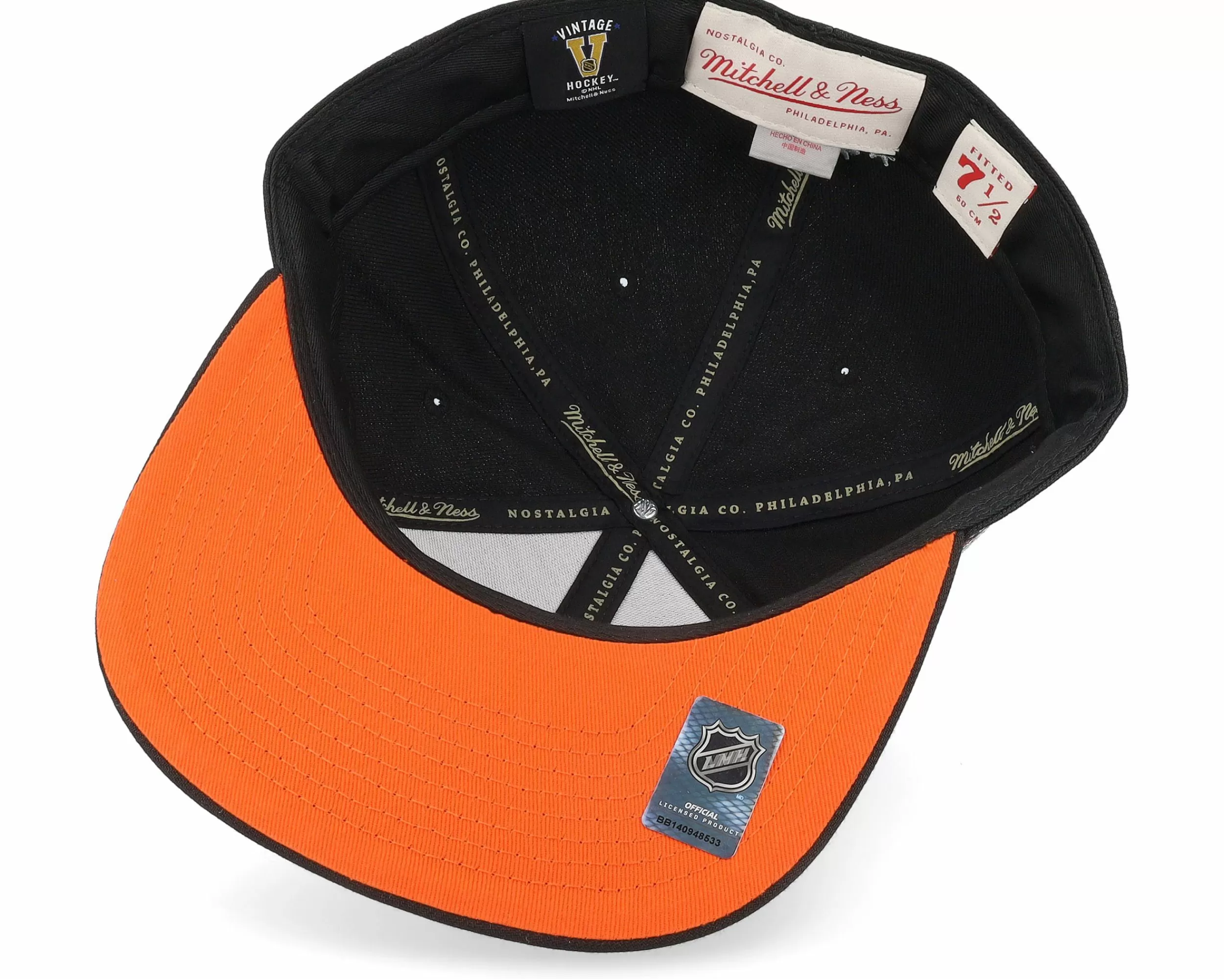 Mitchell & Ness Philadelphia Flyers Vintage Black Fitted - -Unisex Fitted