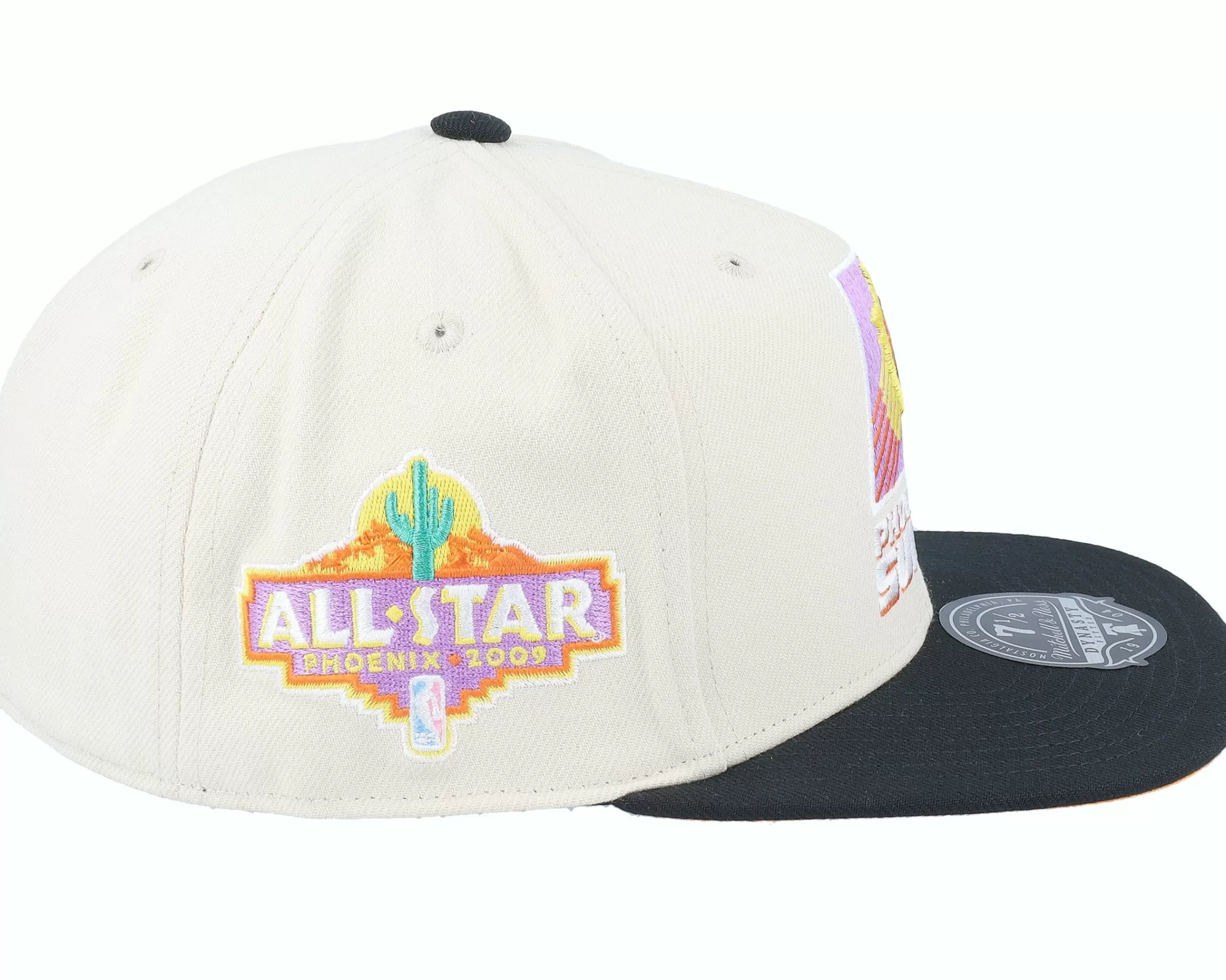 Mitchell & Ness Phoenix Suns Ivory Pastel Off White Fitted - -Unisex Fitted