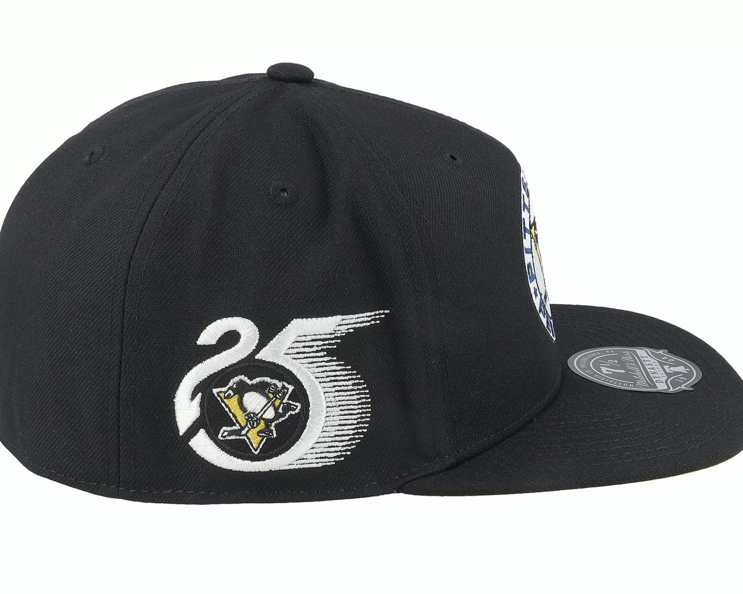 Mitchell & Ness Pittsburgh Penguins Vintage Black Fitted - -Unisex Fitted