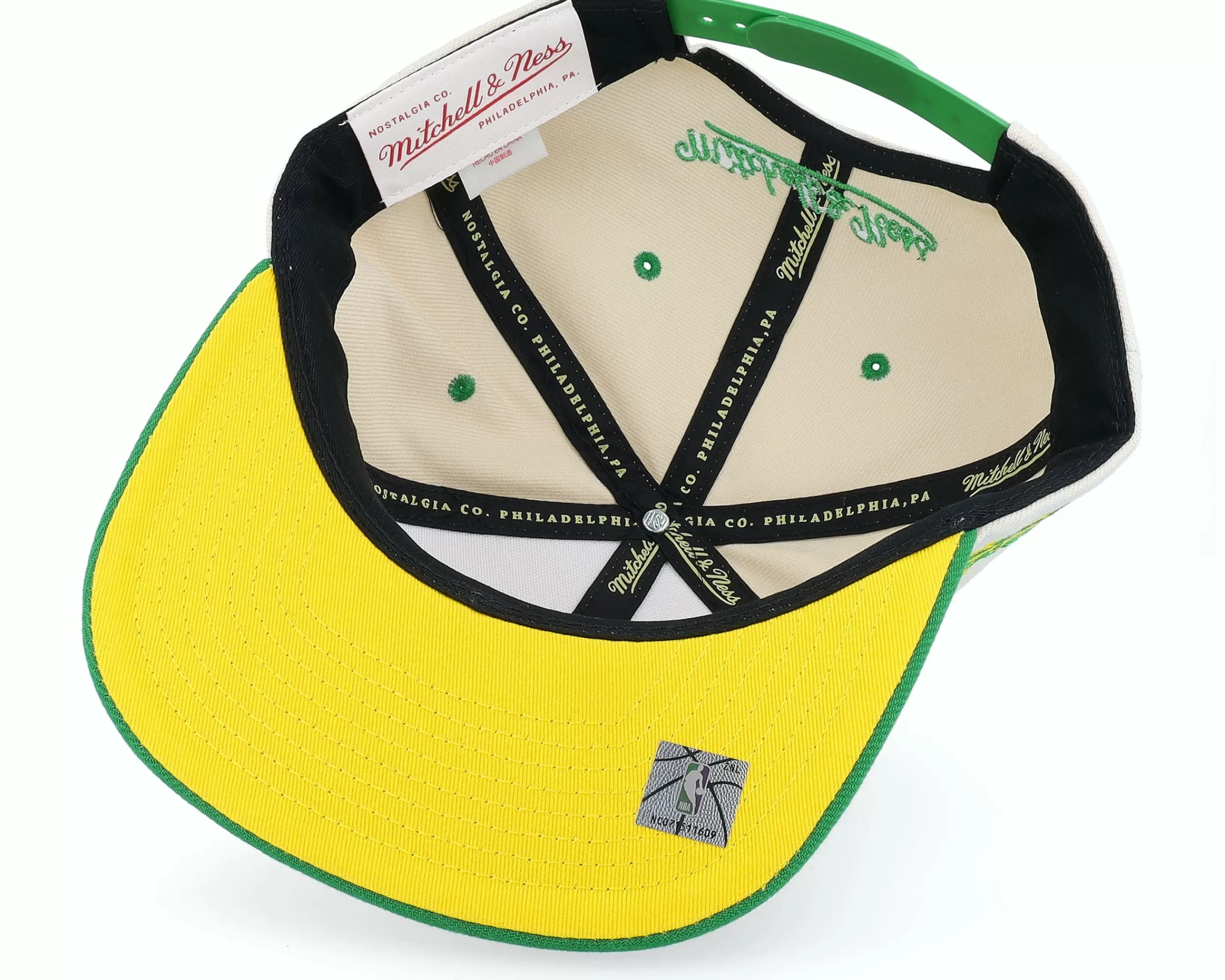 Mitchell & Ness Seattle Supersonics Sail Two Tone Hwc Cream/Green Snapback - -Unisex Snapback